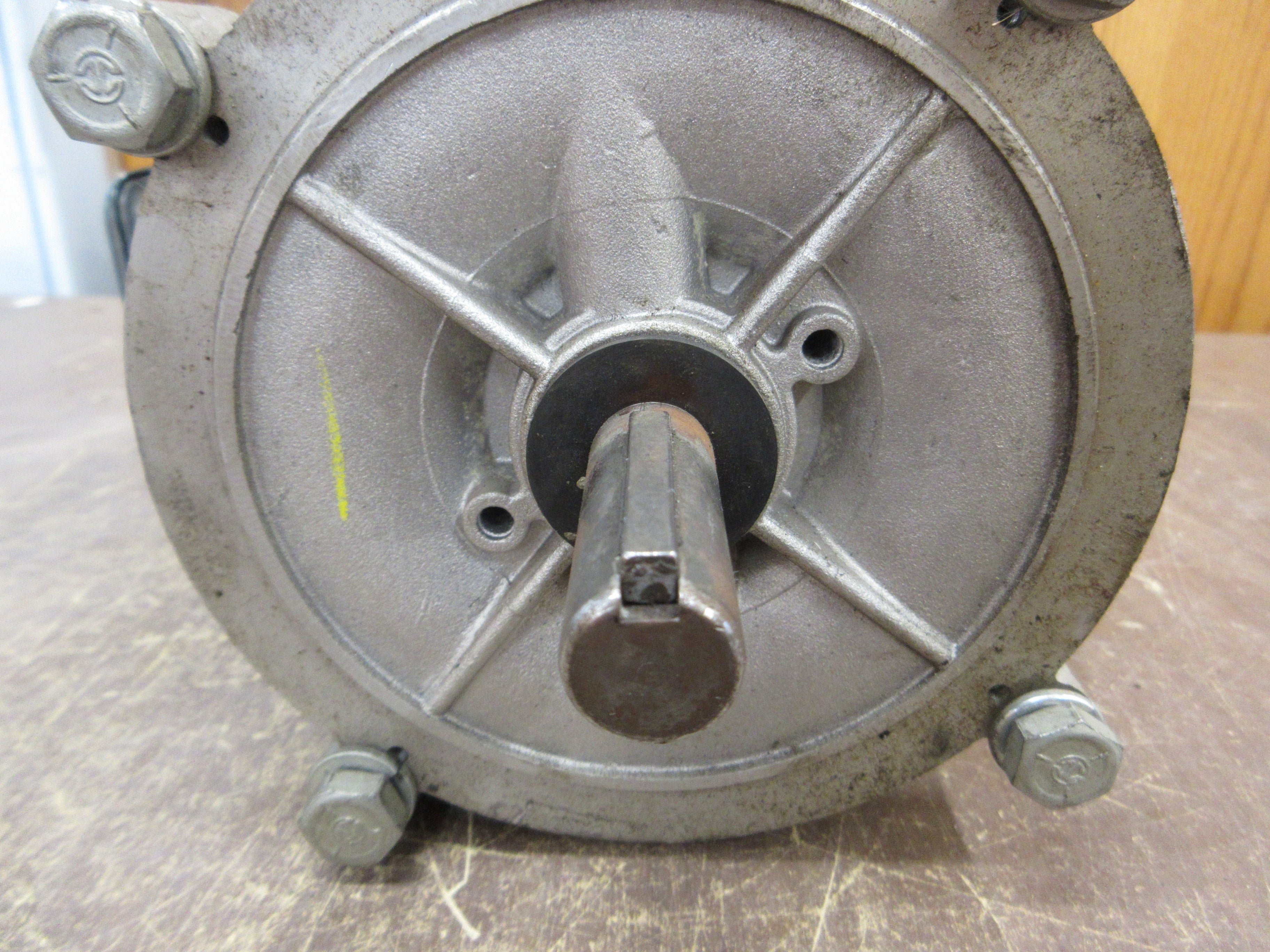 GE AC Motor 5K36PNB116A 3/4HP 1800RPM 208-230/460V 2.8/1.4A 3Ph 60Hz Used