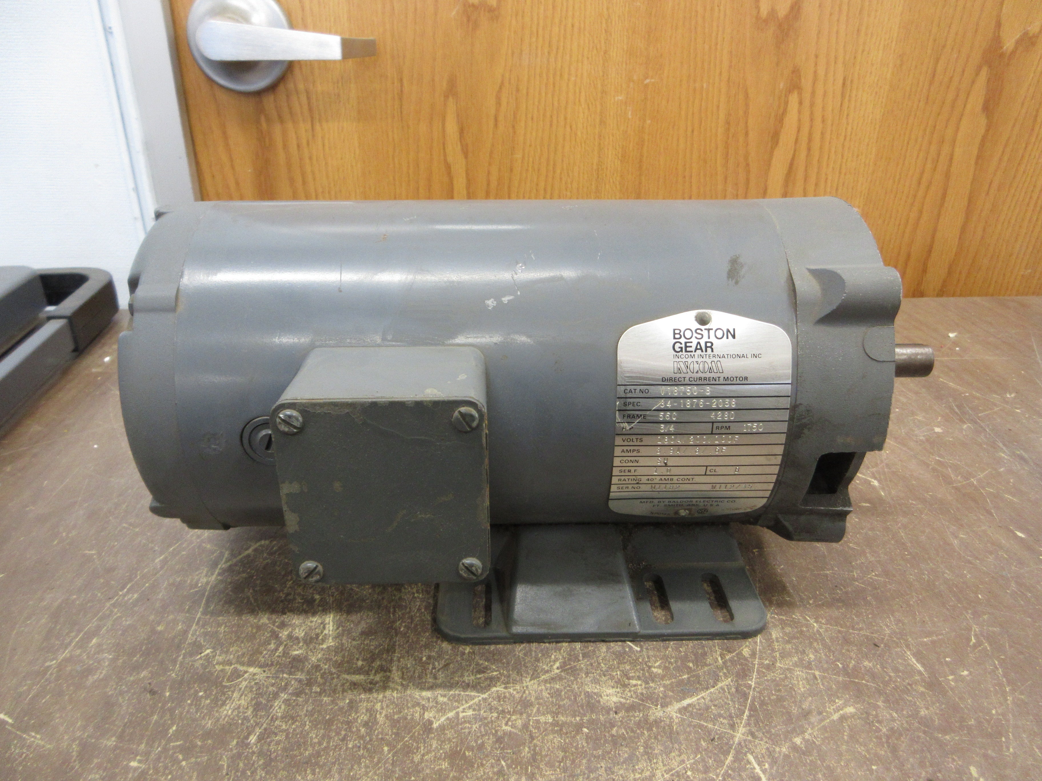 Boston Gear DC Motor V18750-B 3/4HP 1800RPM 1800/200/100V 3.9/0.3/0.6A Used