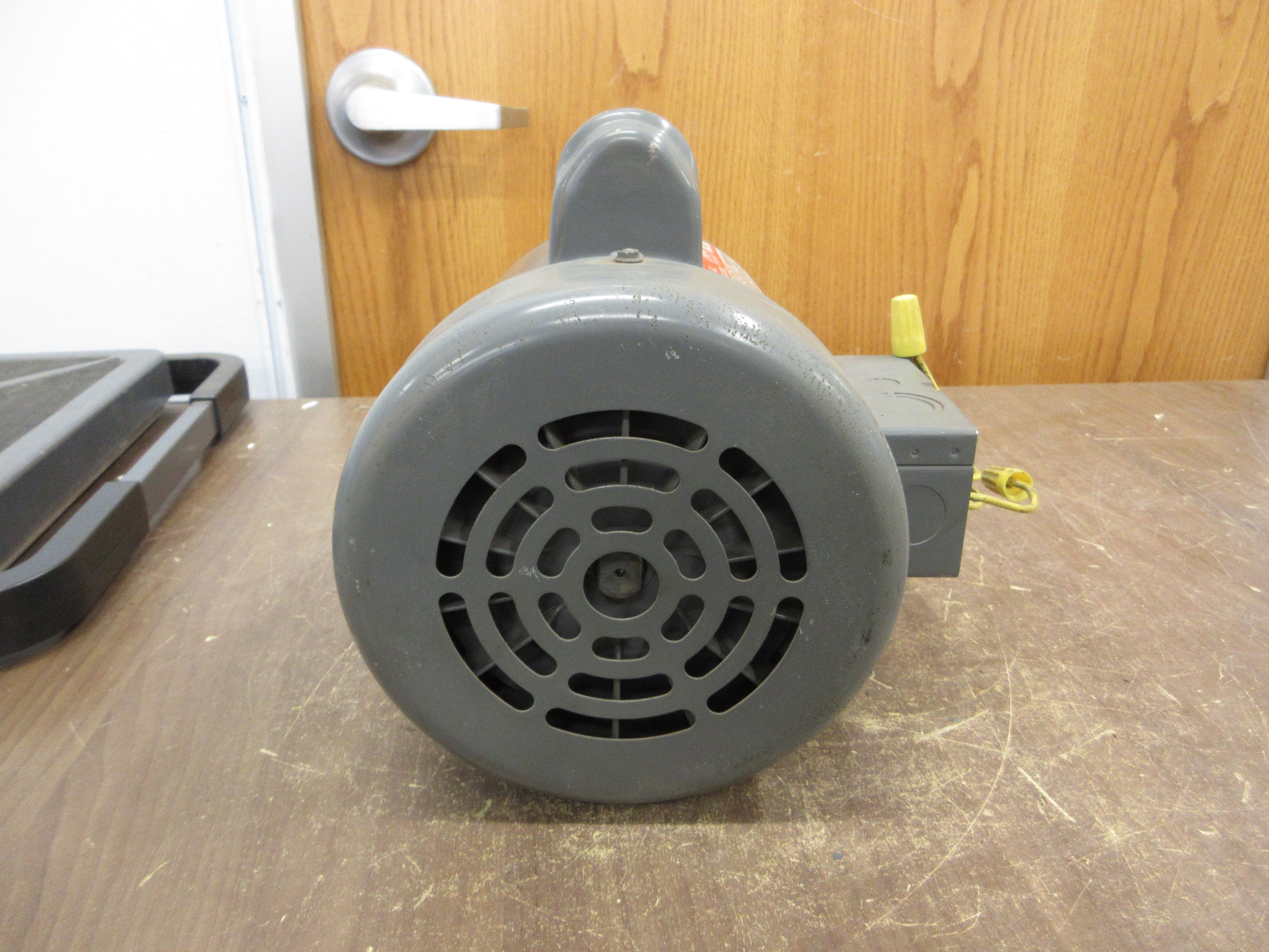 Dayton Motor 6K122F 1/2HP 1800RPM 115/230V 9.6/4.8A 1Ph 60Hz Used