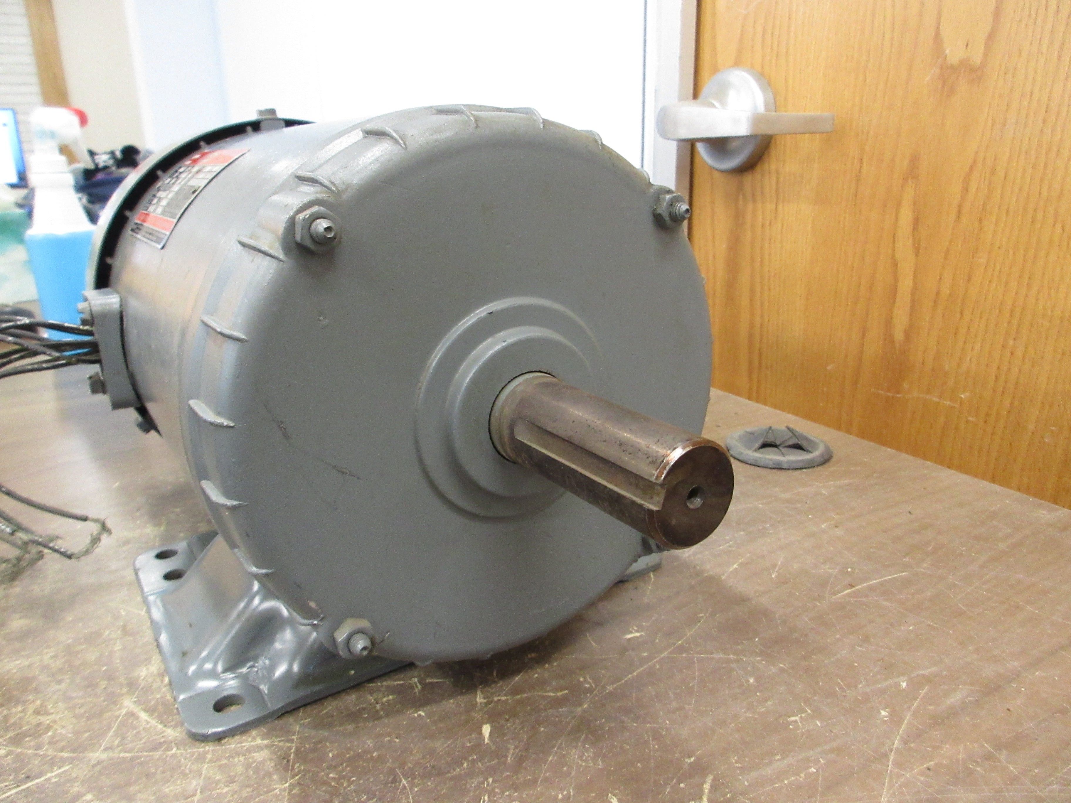 Dayton Motor 3N555 2HP 1200RPM 230/460V 7.0/3.5A 3Ph 60Hz Used