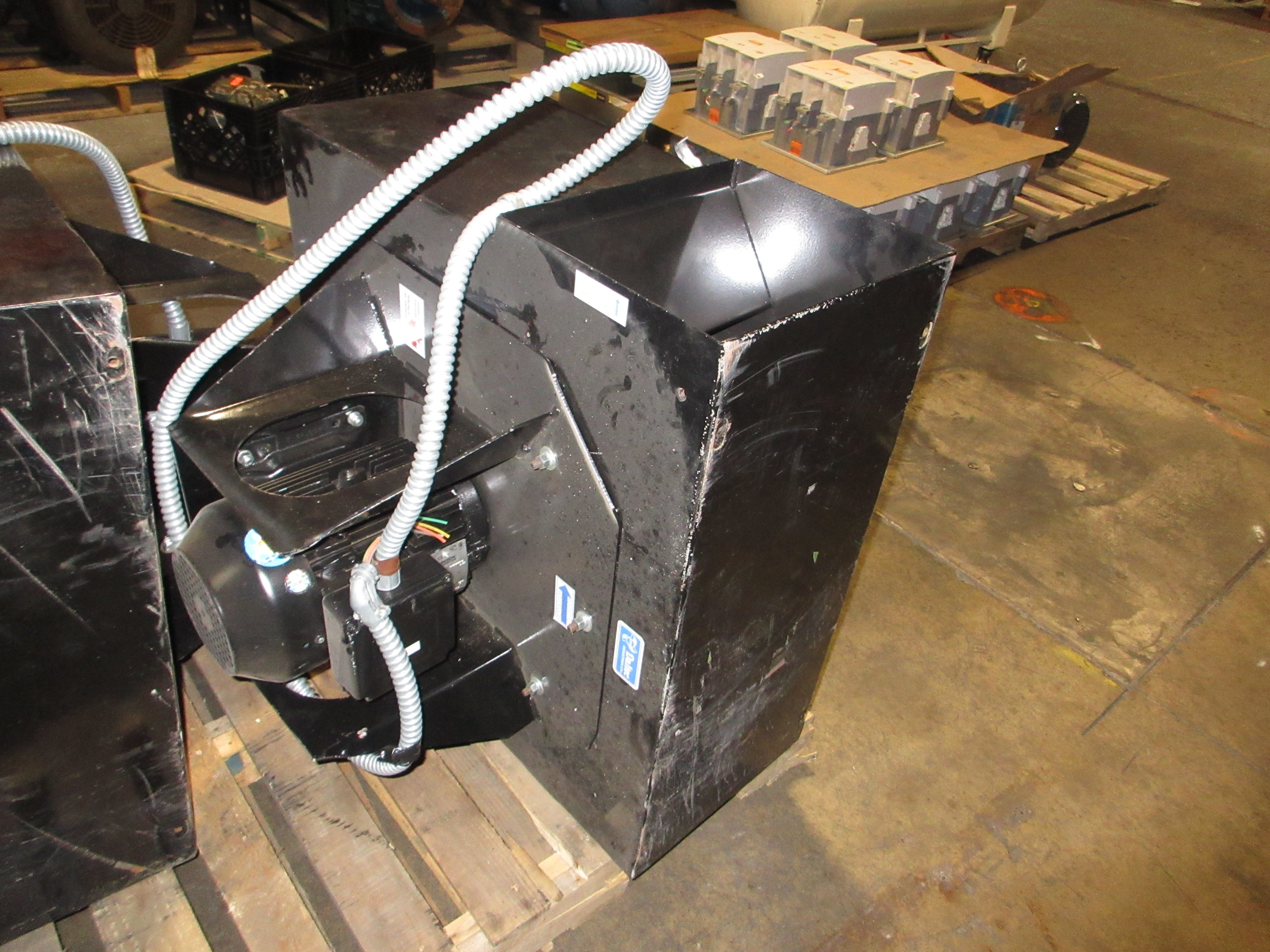 Daltec Blower 471046 CCW TH Arr. 4V 5HP 230/460V 1740RPM 5HP Used