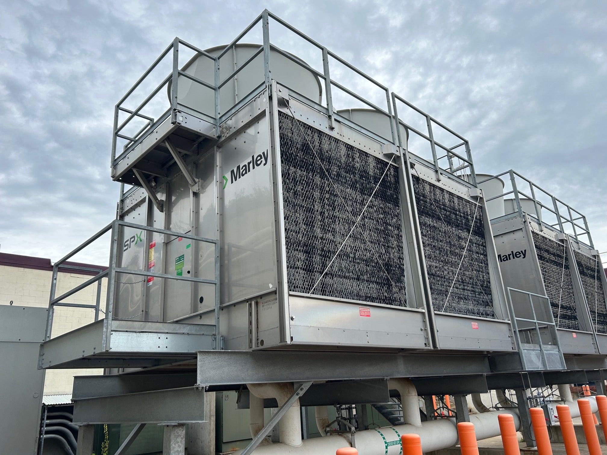 SPX / Marley NC8400 Stainless Steel Cooling Tower 236 Ton MFD 12/14