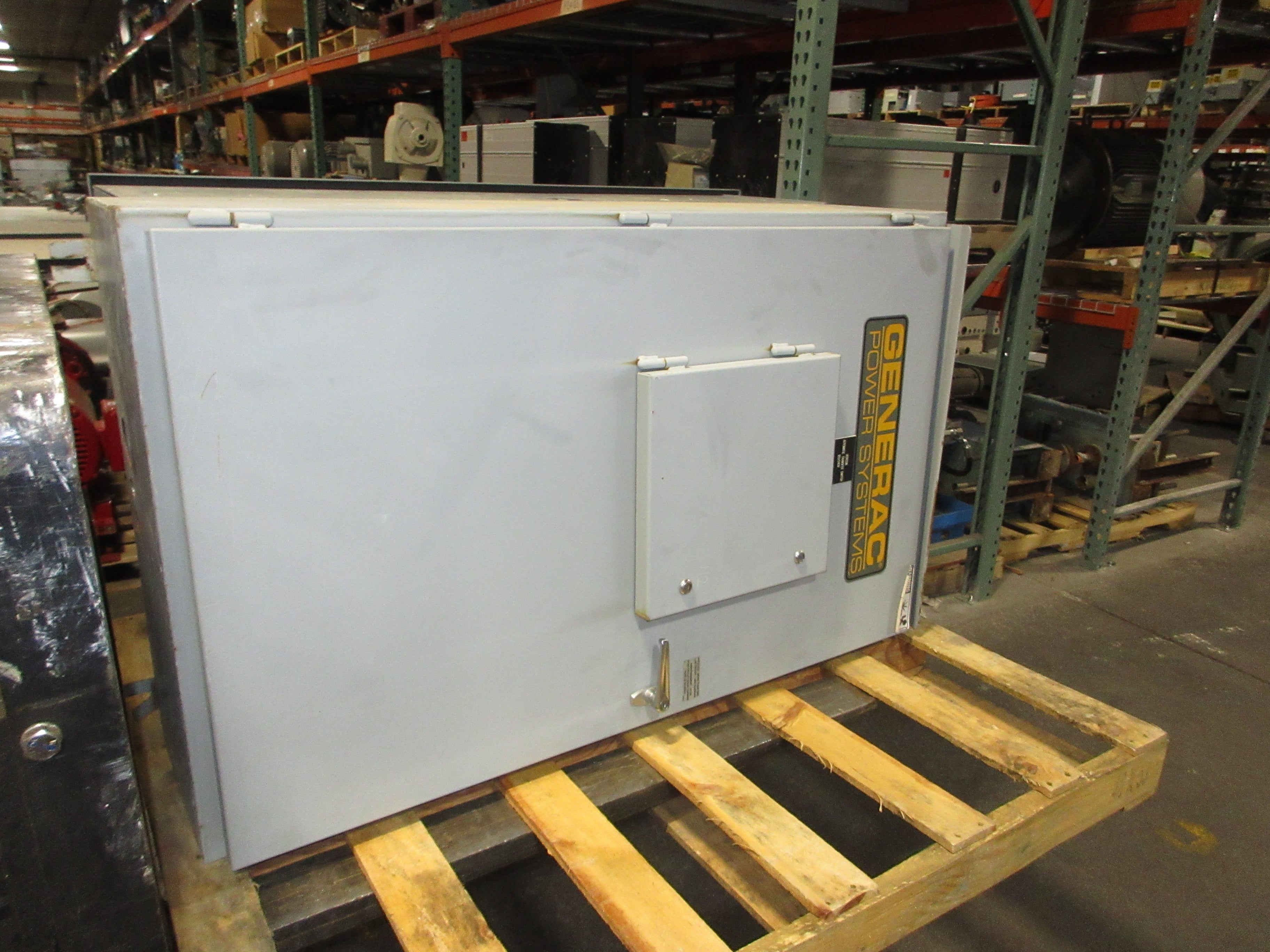 Generac 3R Automatic Transfer Switch 0049402 200A 120/240V Used