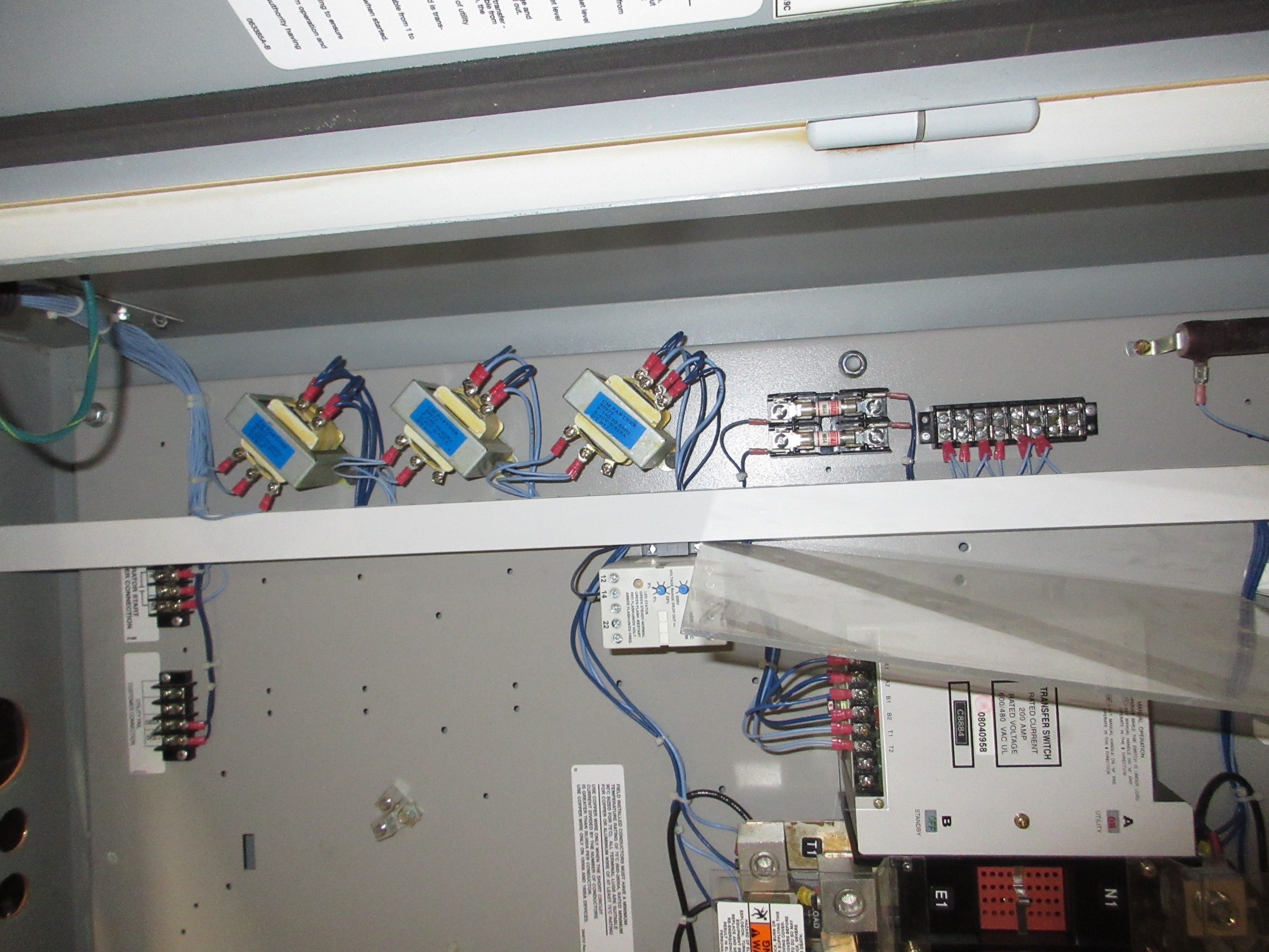 Generac 3R Automatic Transfer Switch 0049402 200A 120/240V Used