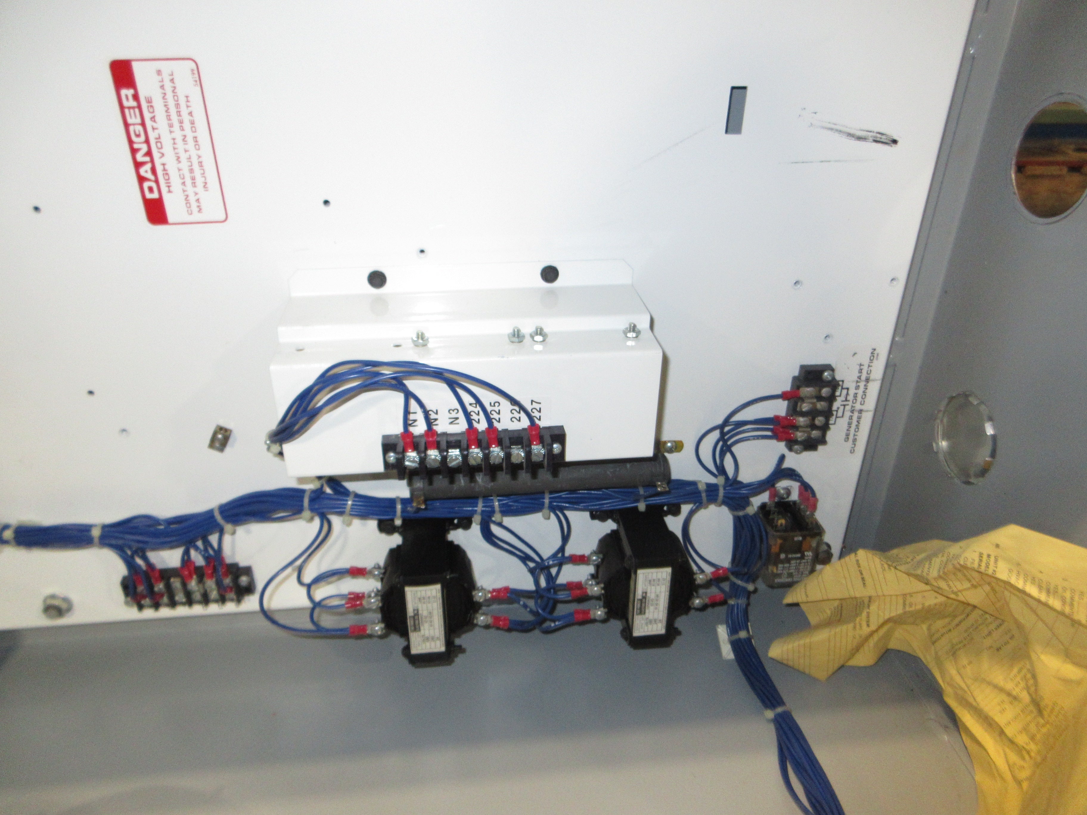 Generac Automatic Transfer Switch 91A01541-W 200A 120/240V Used