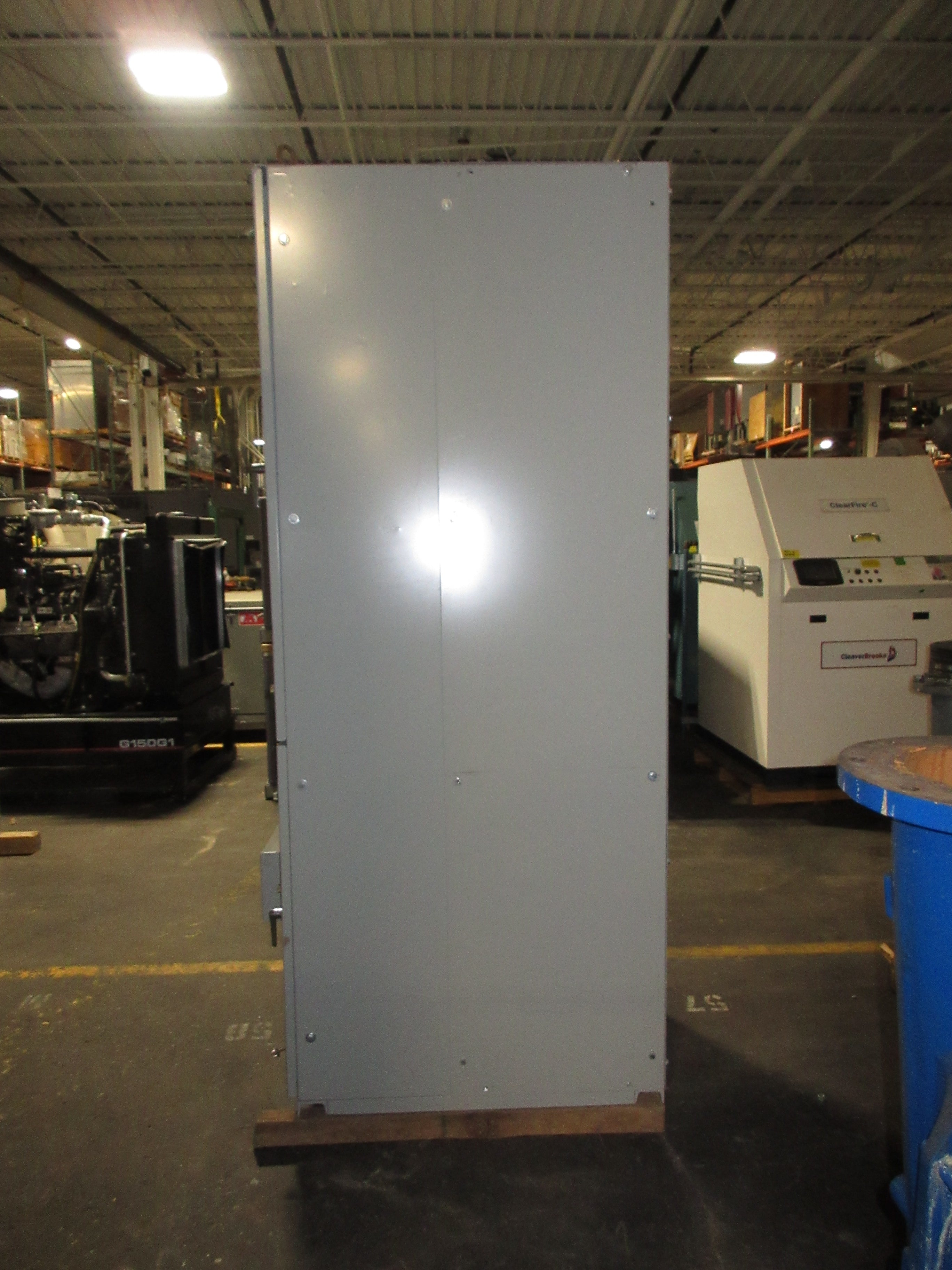 Russelectric Automatic Transfer Switch w/ Bypass RTS03-ABLB6003BMF1-RPTCS05 Used