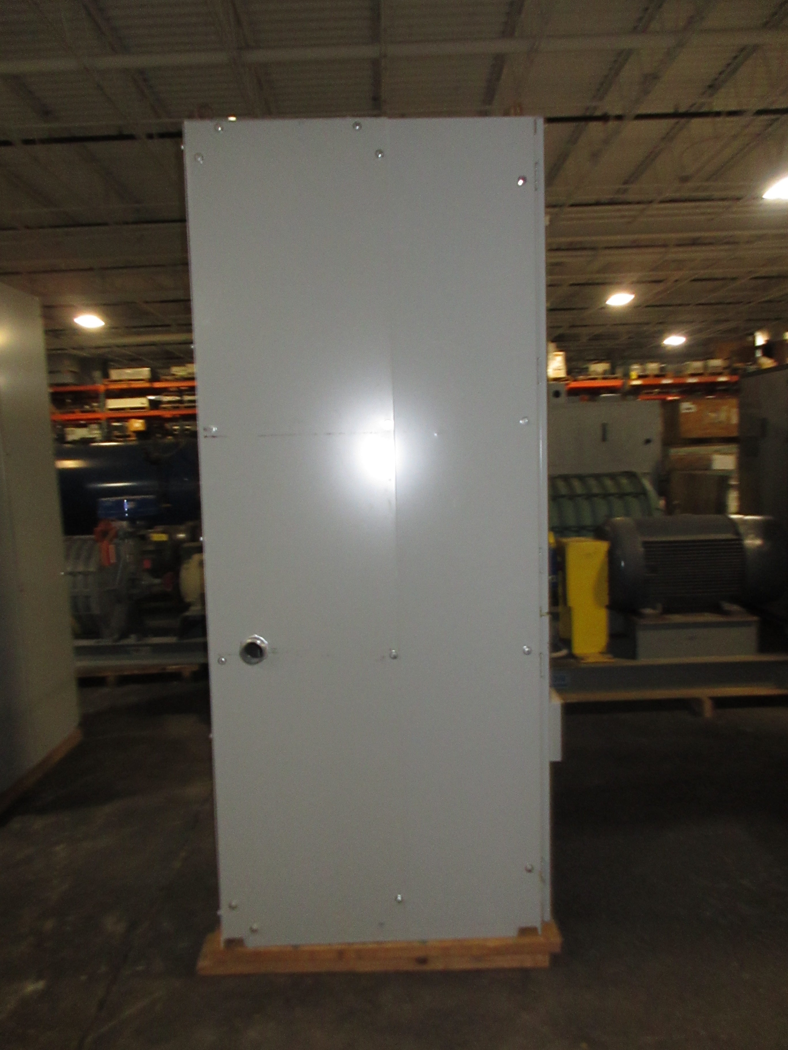 Russelectric Automatic Transfer Switch w/ Bypass RTS03-ABLB2254AMF1-RPTCS05 Used