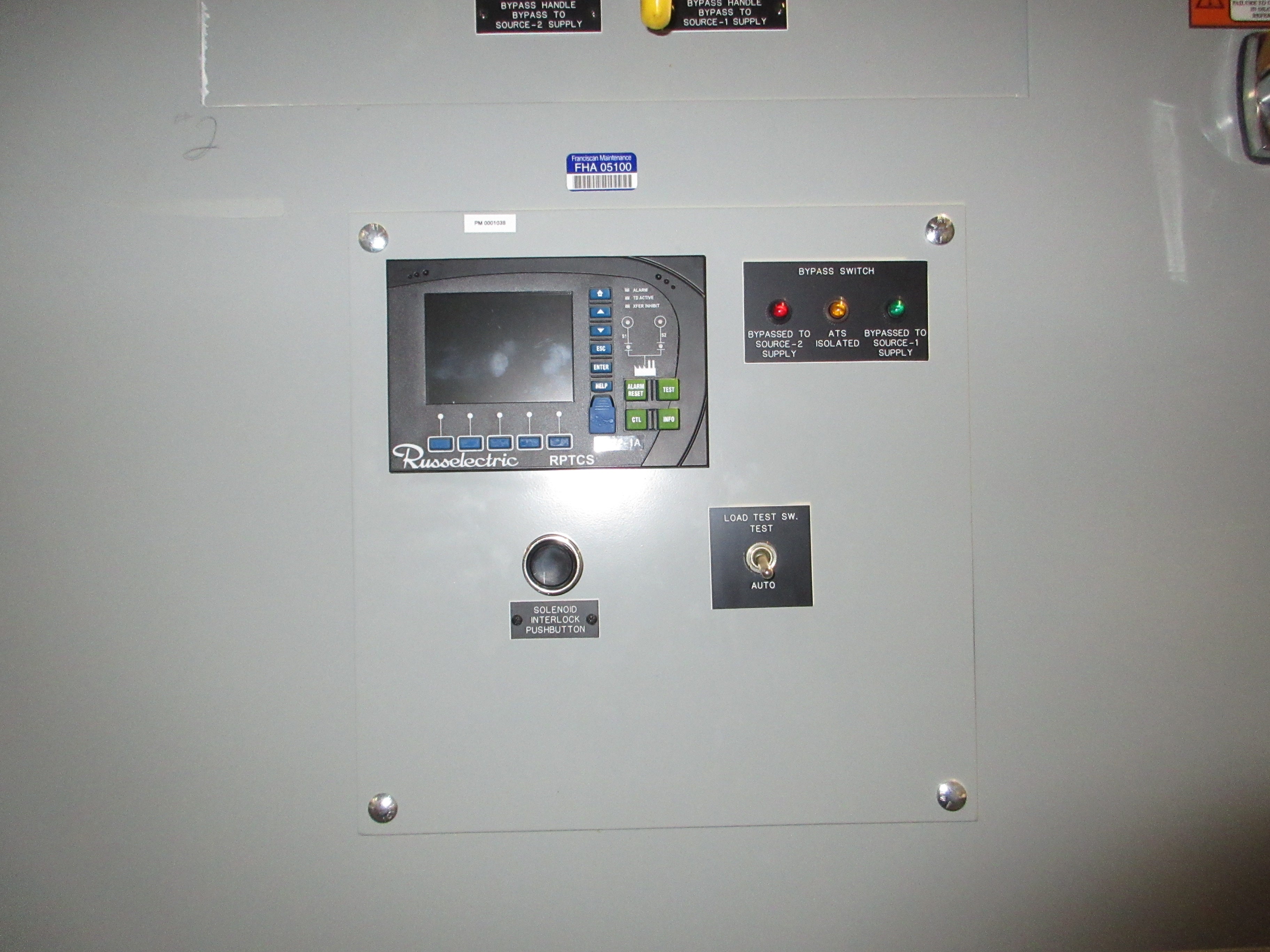 Russelectric Automatic Transfer Switch w/ Bypass RTS03-ABOB8003AMF1-RPTCS1 Used