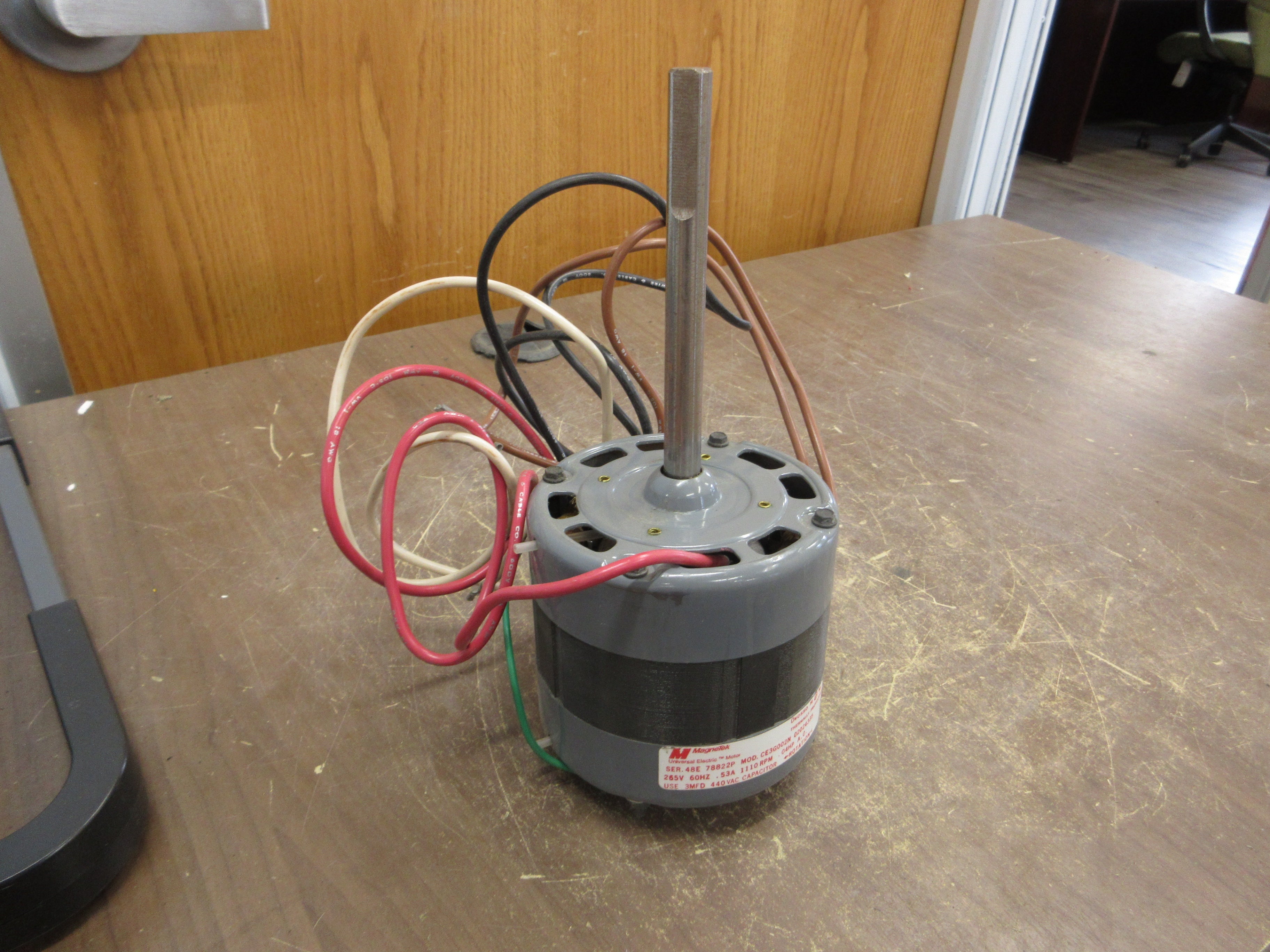 MagneTek Motor CE3G002N 02024335 0.04HP 1200RPM 265V 0.53A 60Hz Used