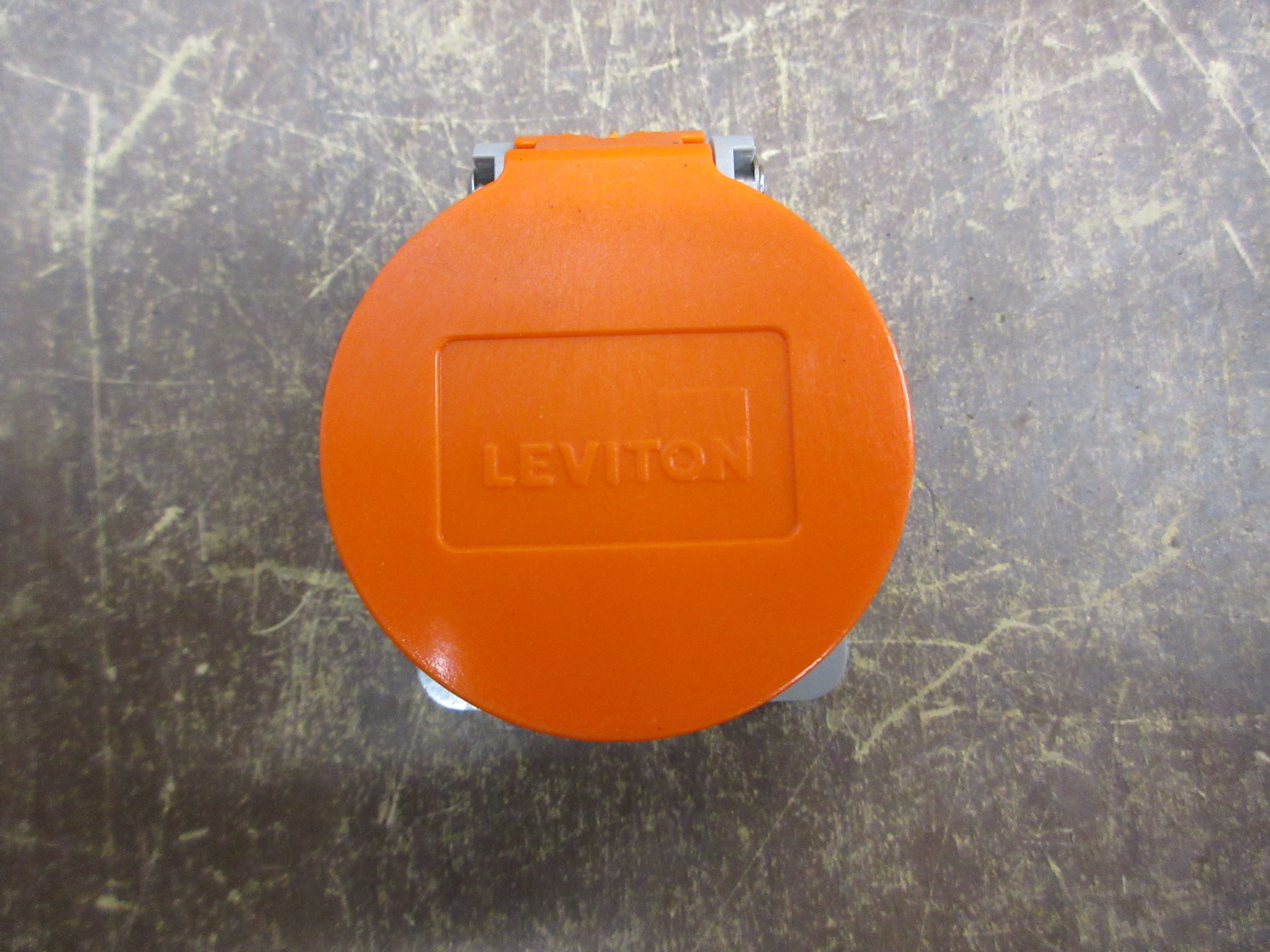 Leviton Nema 3R Receptacle Housing 16S31-UO *Lot of 2* Used