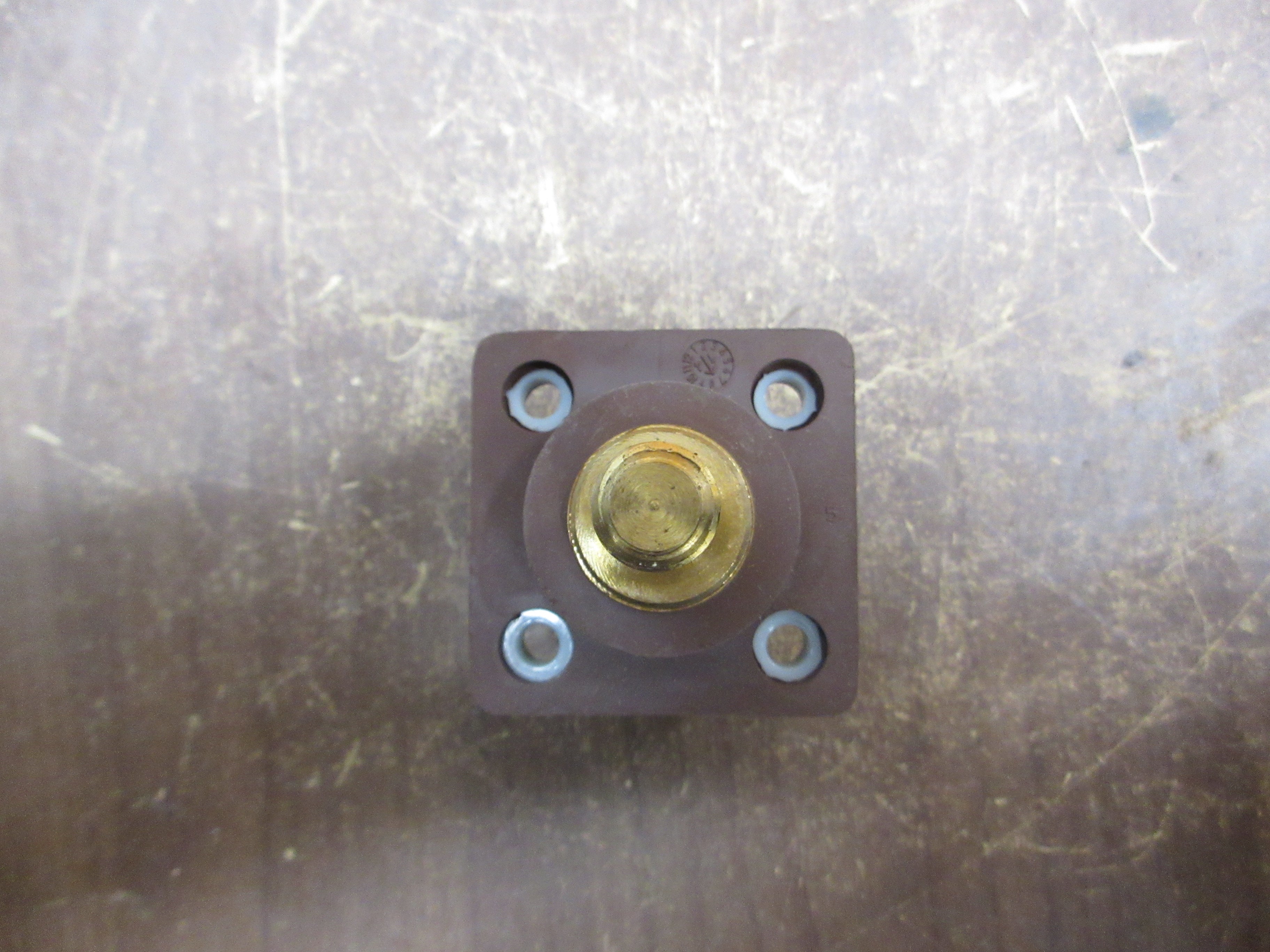 Leviton Female Panel Receptacle 358-16R24-14H 400A 600V *Lot of 2* Used