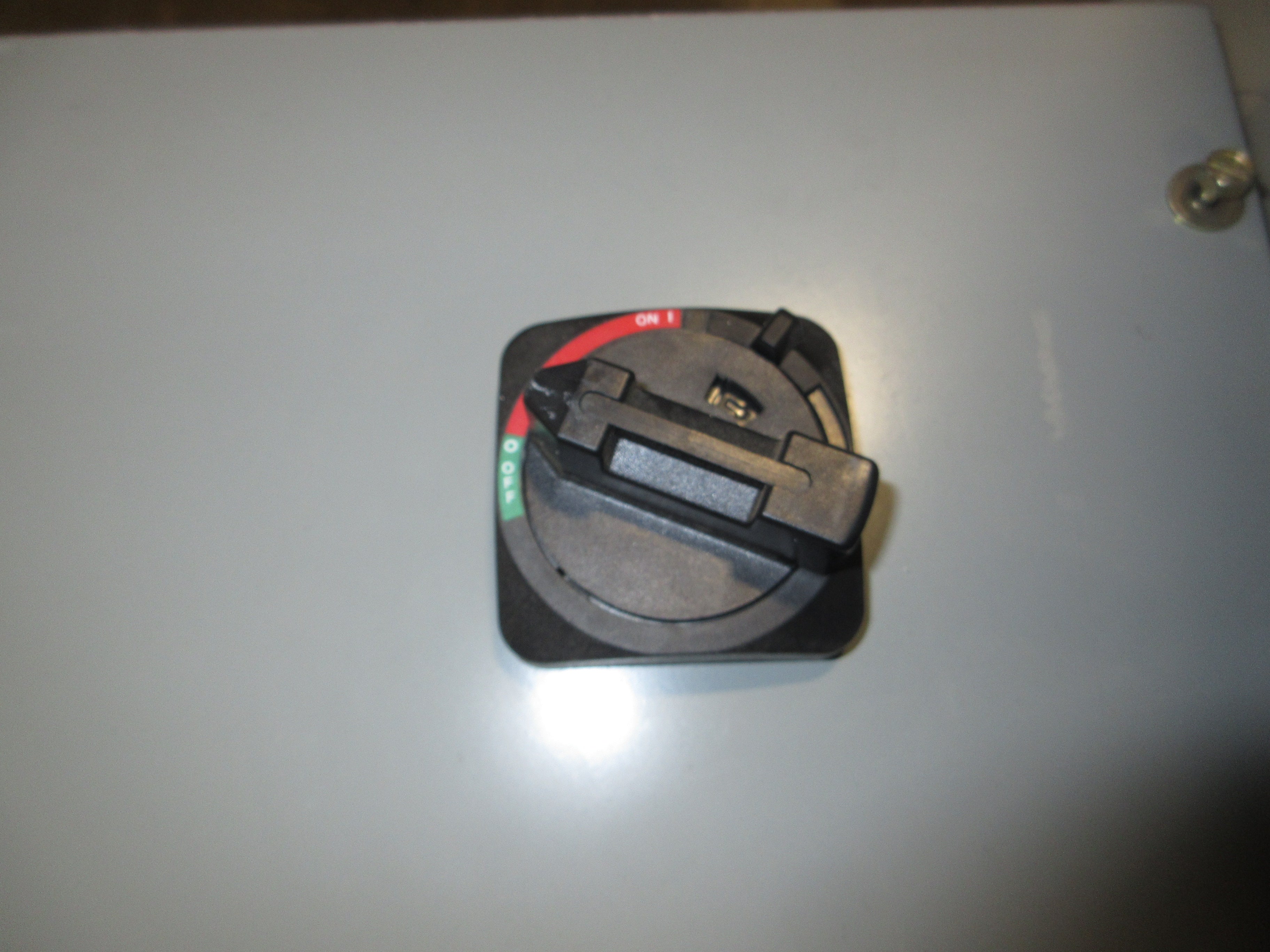 Liebert Surge Suppressor LCG480DC2R 480V 3Ph 50/60Hz TVSS: 2000V L-G, L-L Used