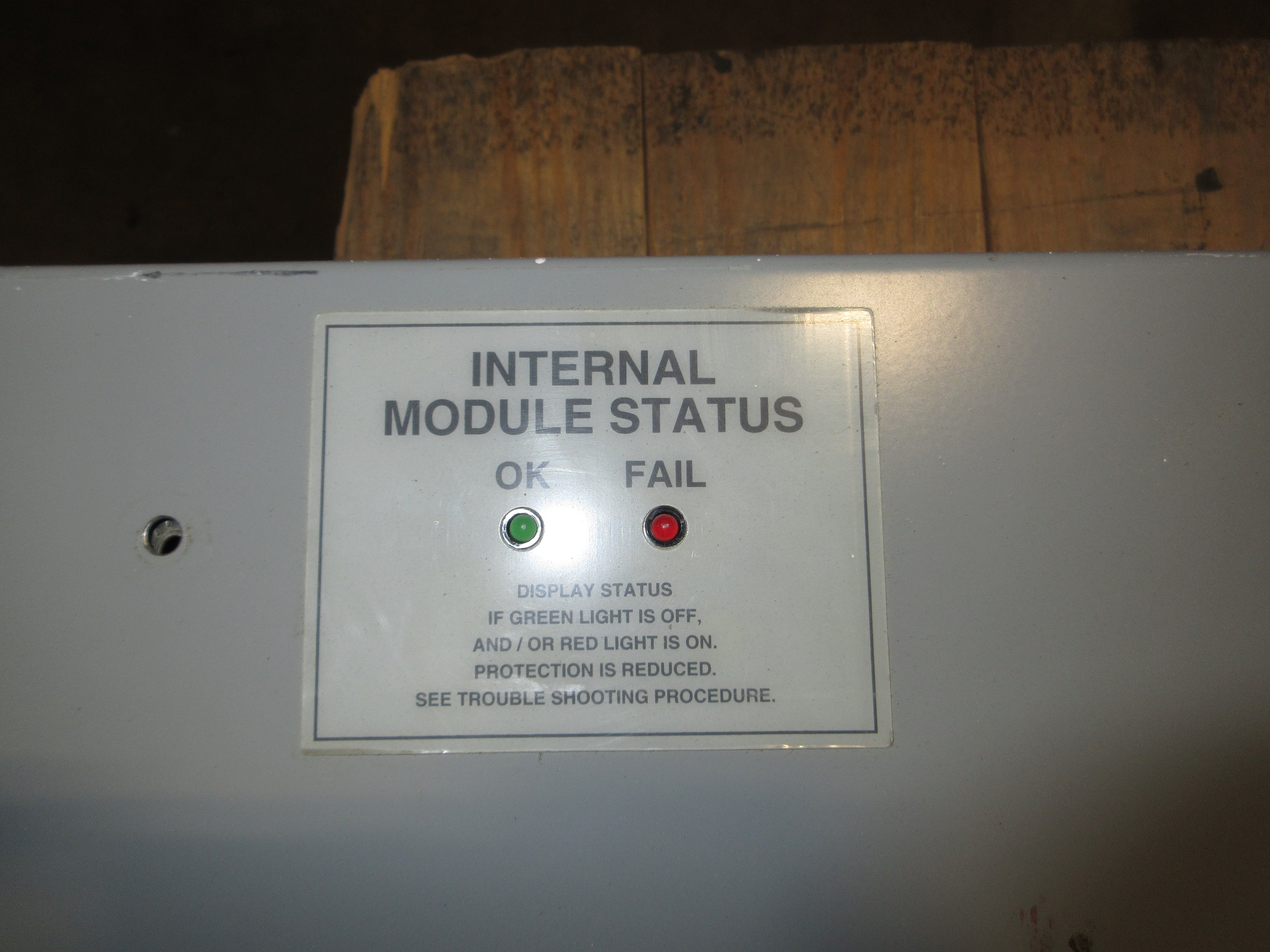 Liebert Surge Suppressor LCG480DC2R 480V 3Ph 50/60Hz TVSS: 2000V L-G, L-L Used