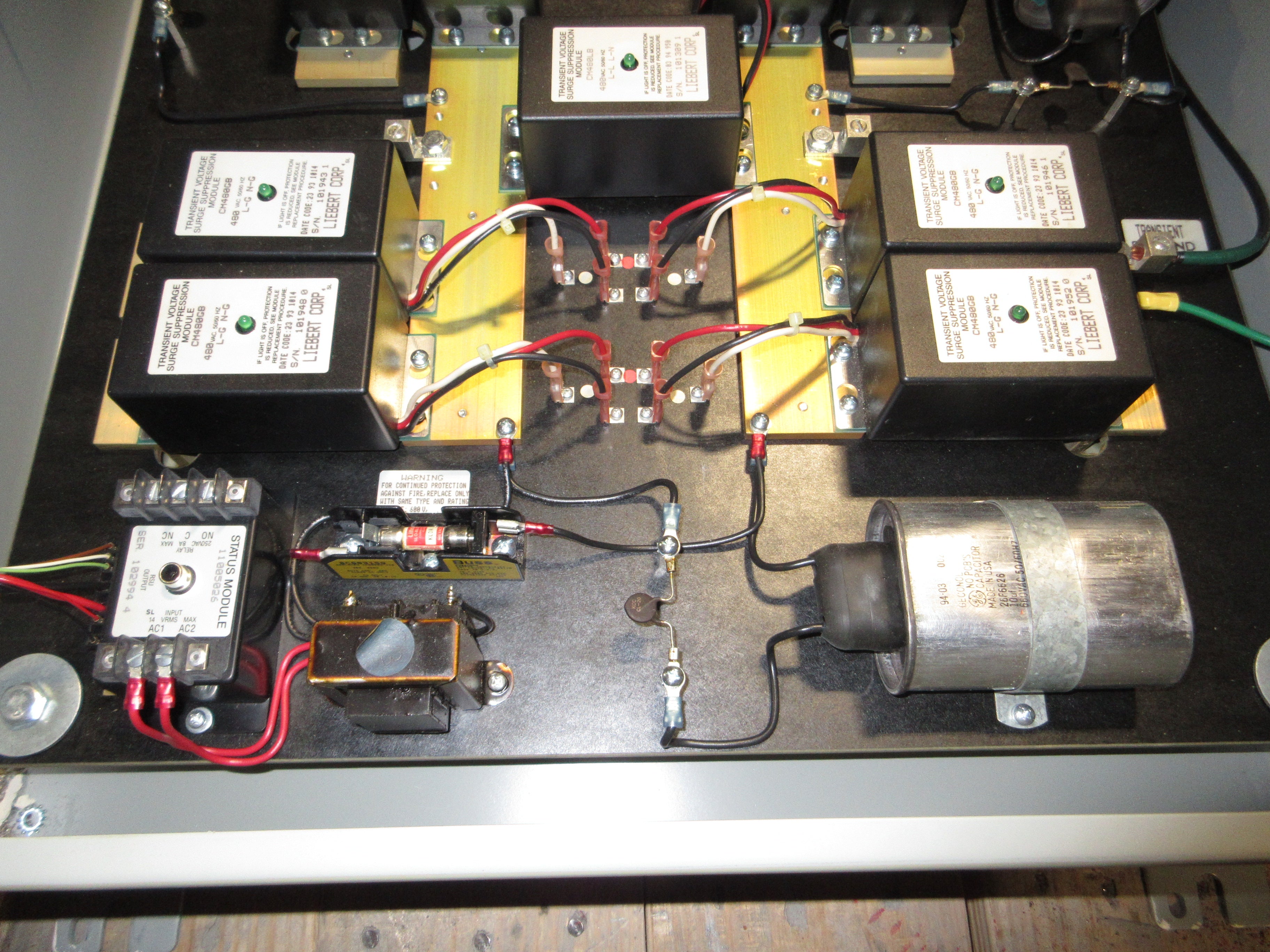 Liebert Surge Suppressor LCG480DC2R 480V 3Ph 50/60Hz TVSS: 2000V L-G, L-L Used