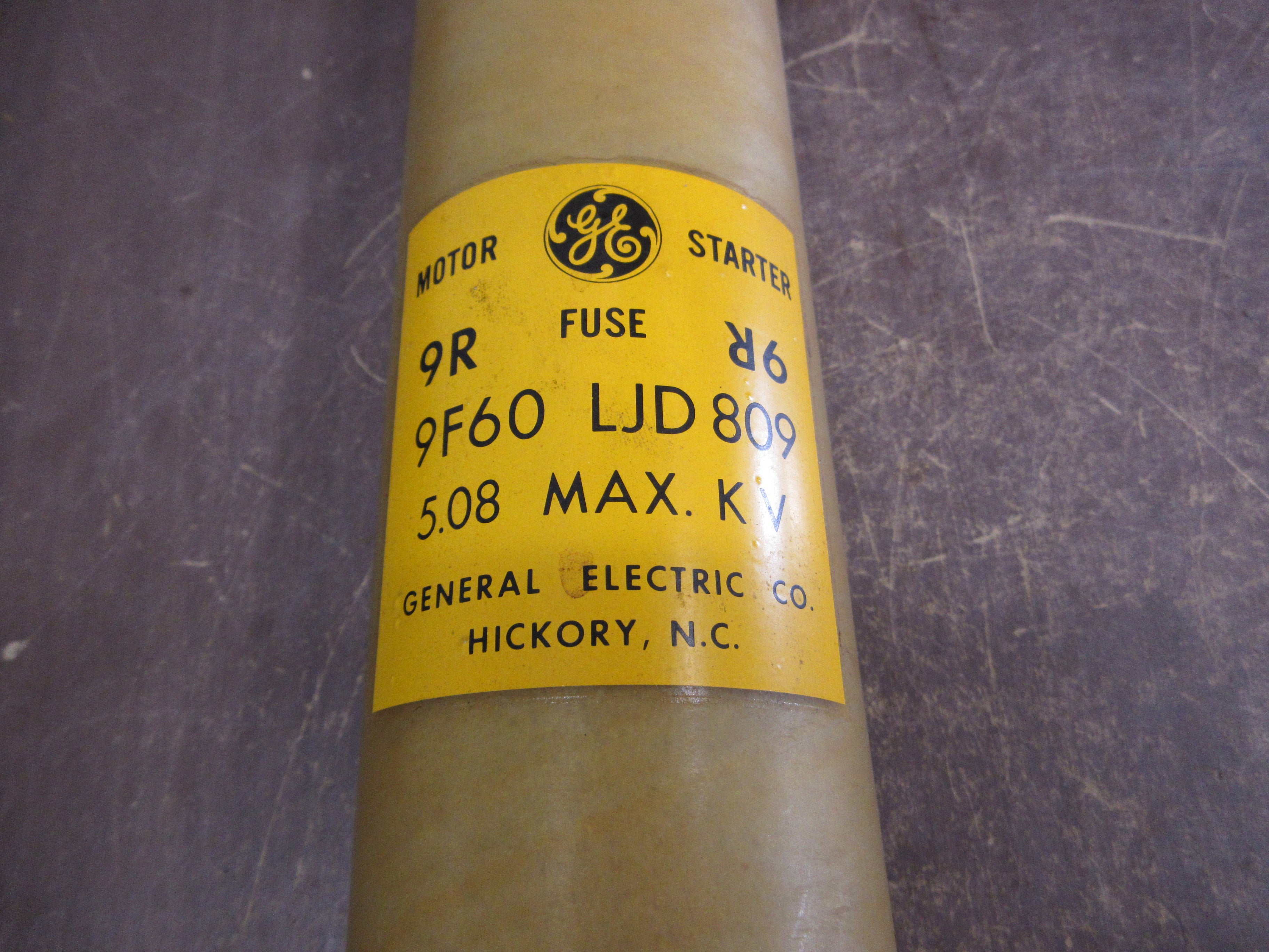 GE Type EJ-2D Fuse 9F60LJD809 9R 5.08kV 60Hz Used