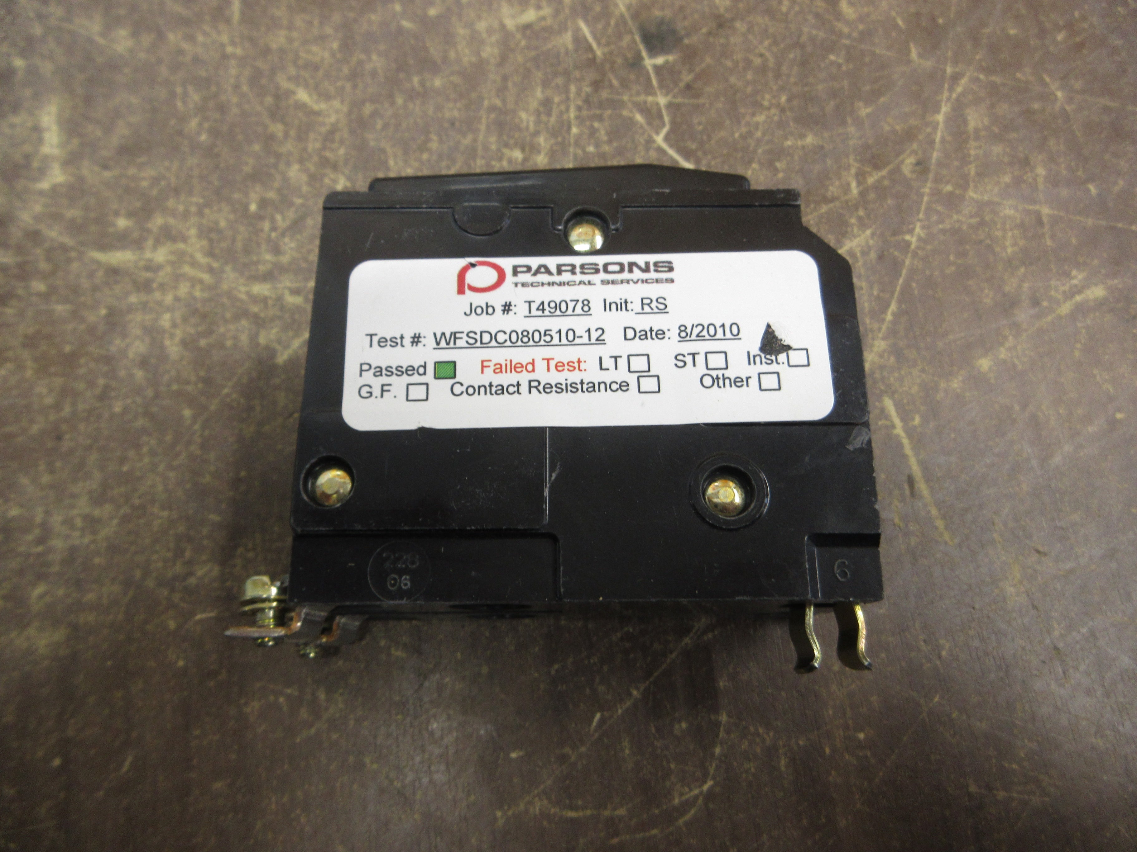 Square D Circuit Breaker QOB220 20A 120/240V 2P *Lot of 2* Used