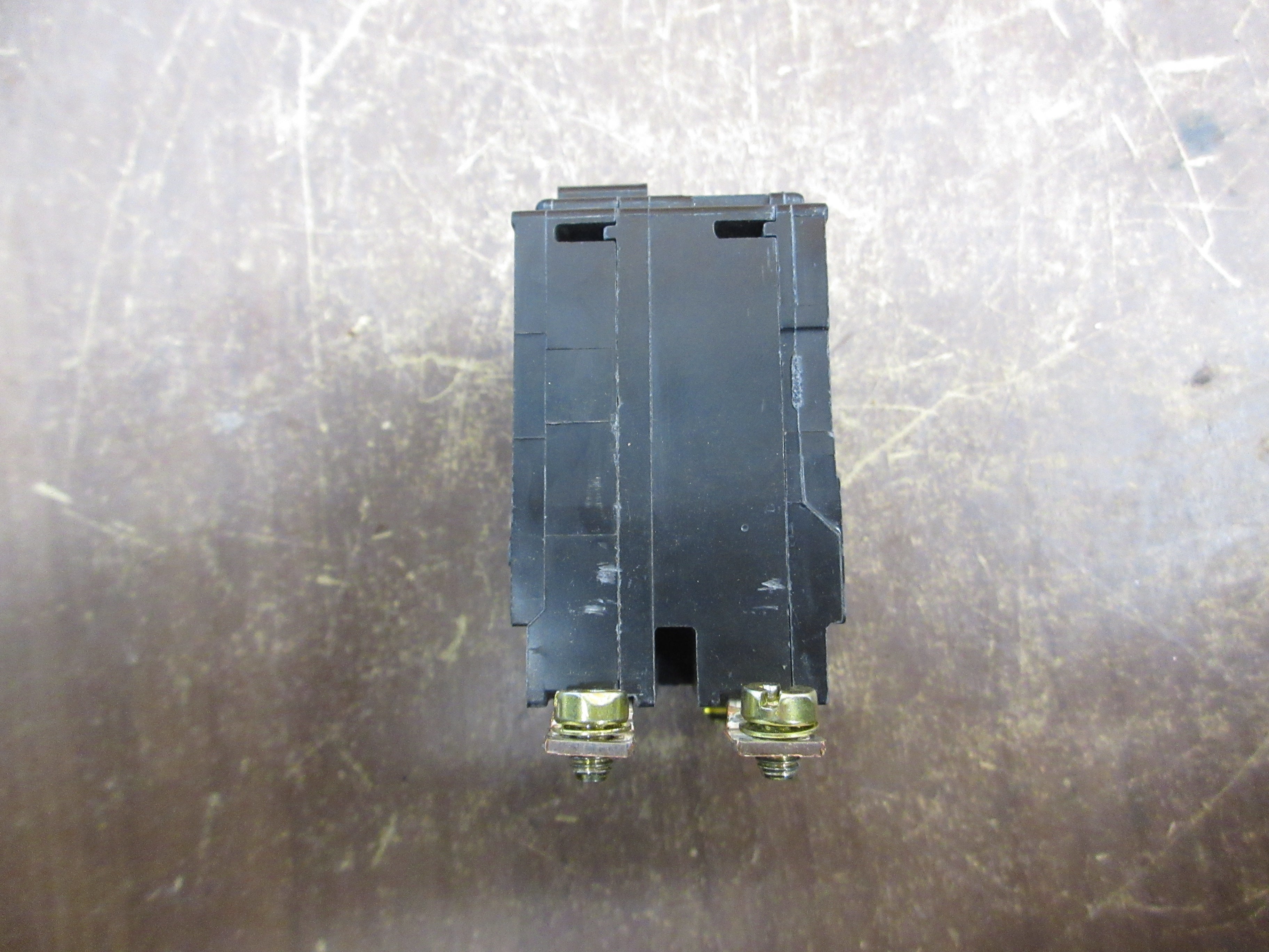 Square D Bolt-On Circuit Breaker Q0B230 30A 120/240V 2P 10kA *Lot of 2* Used