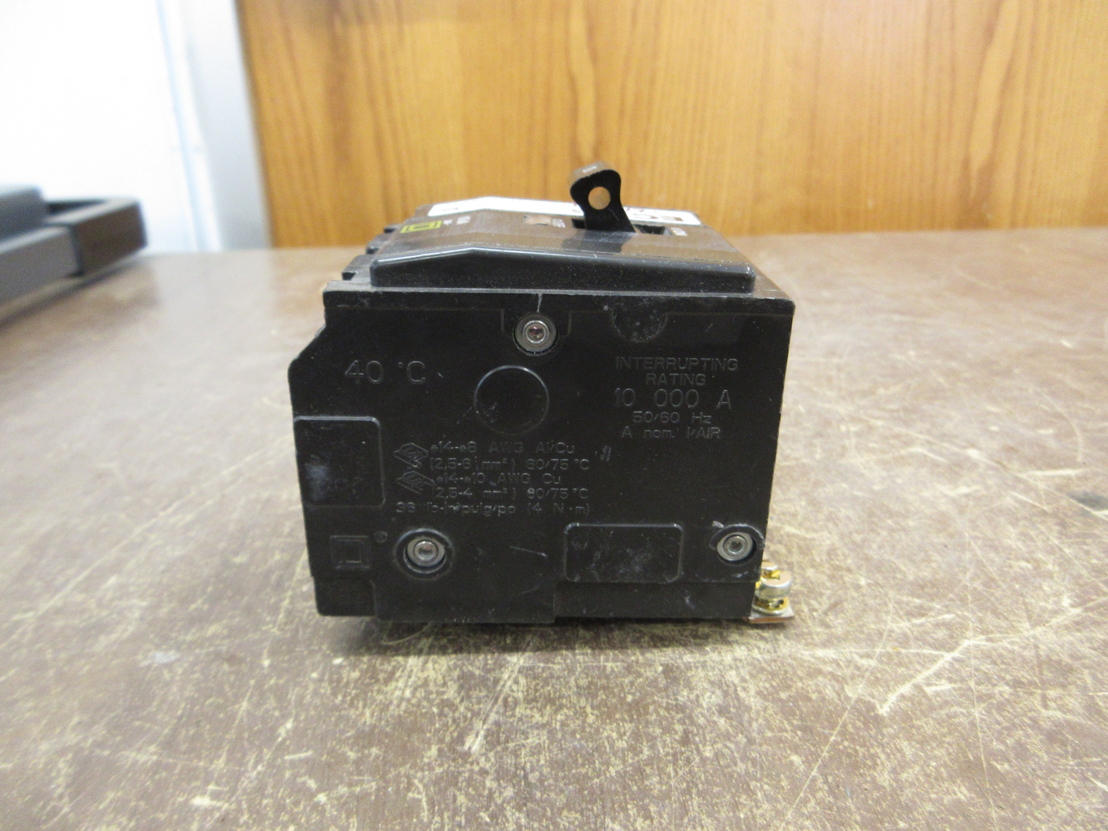 Square D Circuit Breaker QOB320 20A 240V 3P Used