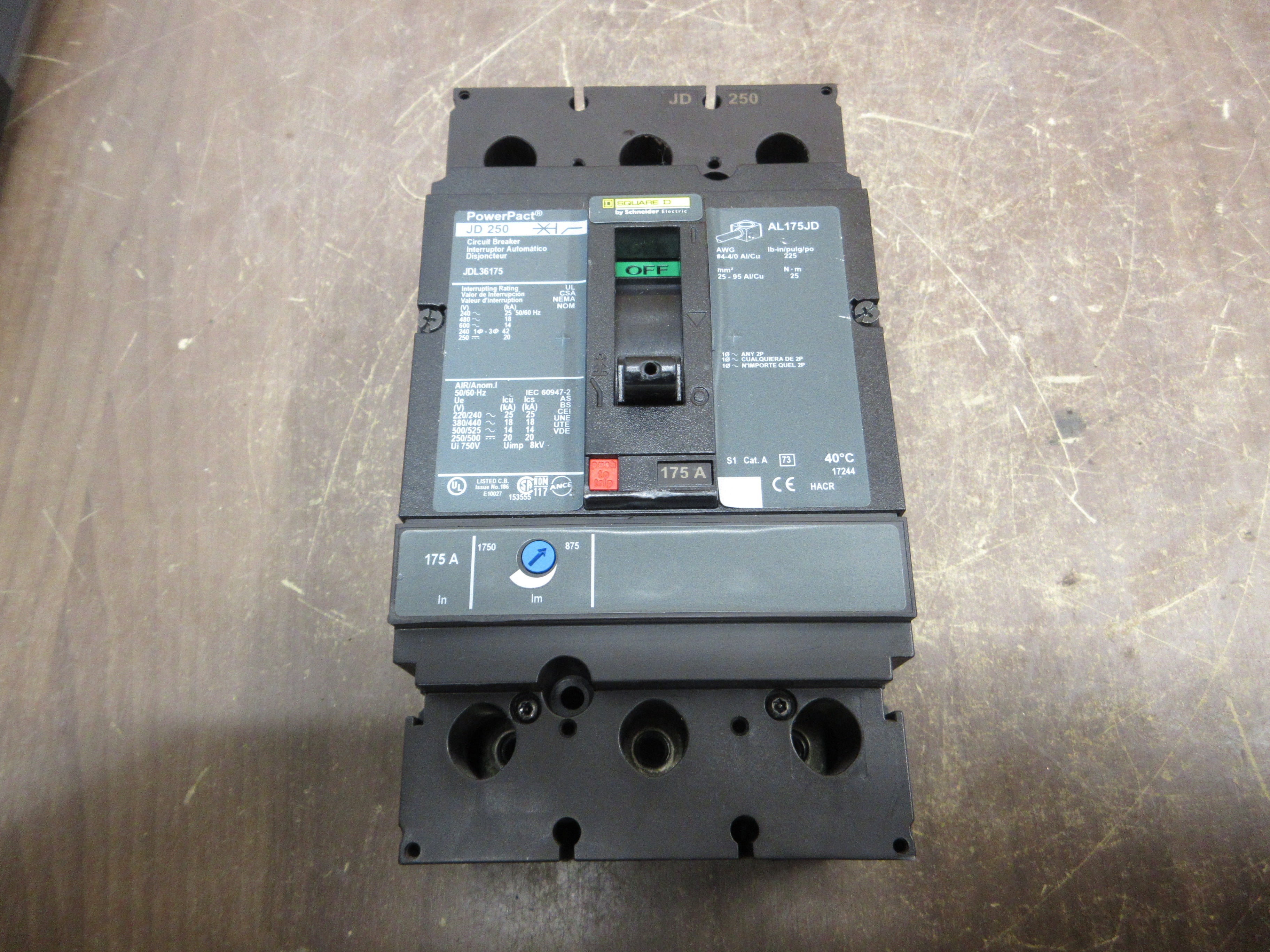 Square D PowerPact Circuit Breaker JDL36175 175A 600V 3P Used