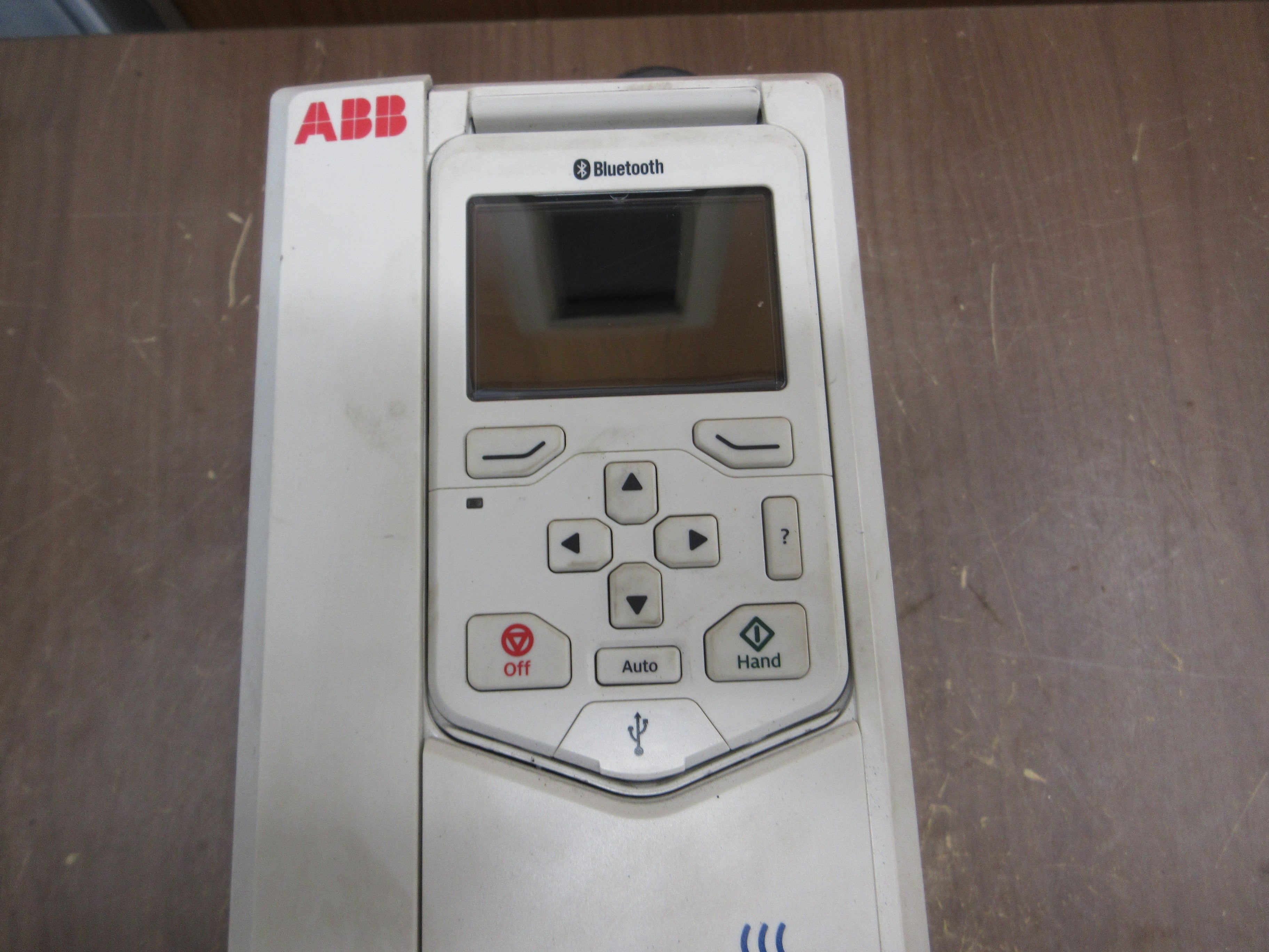 ABB ACH580 AC Drive ACH580-01-012A-4+J429 7.5HP 3Ph w/ Keypad Used