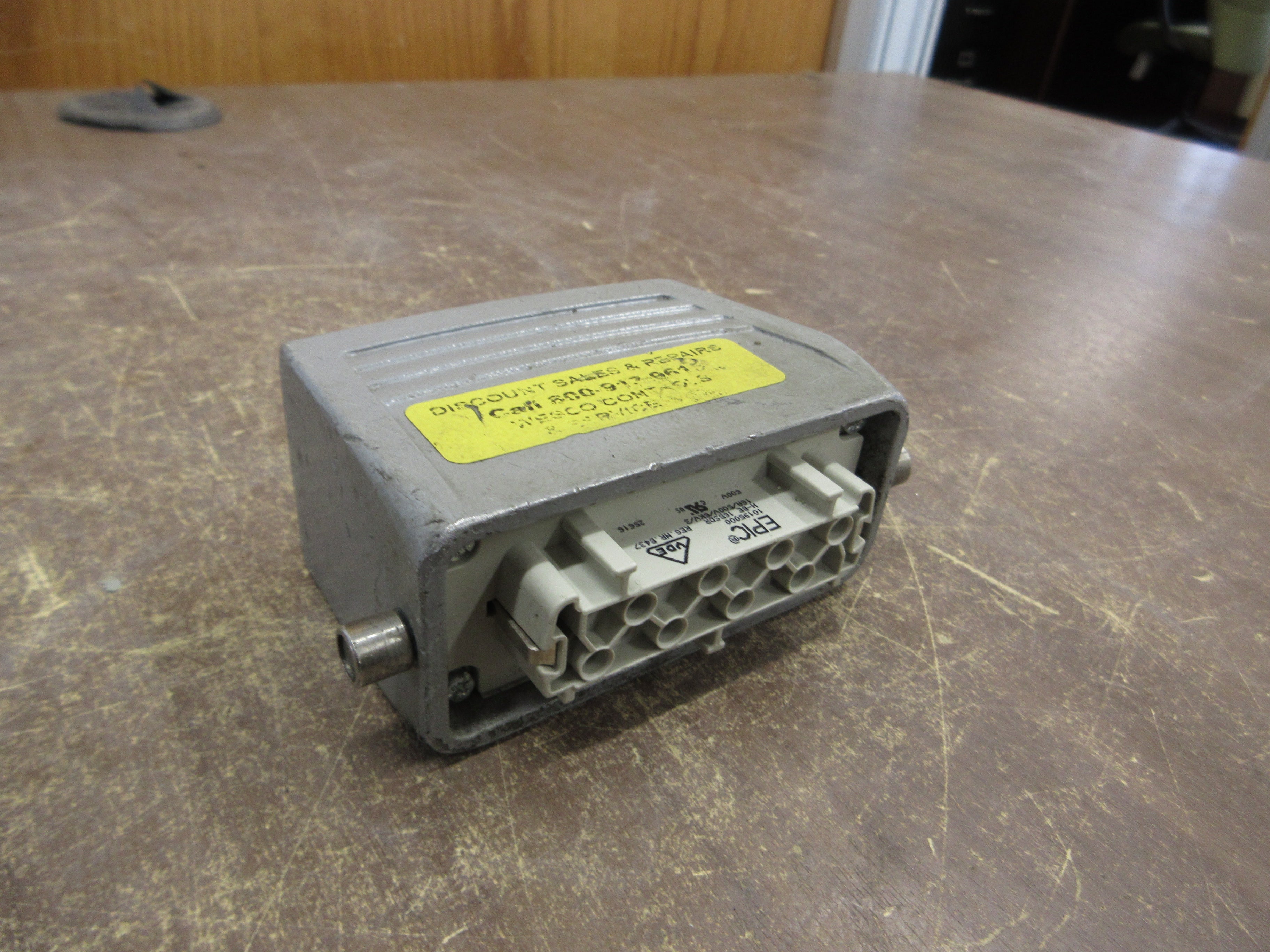 Weidmuller Epic Connector 10195000 16A 500V Used