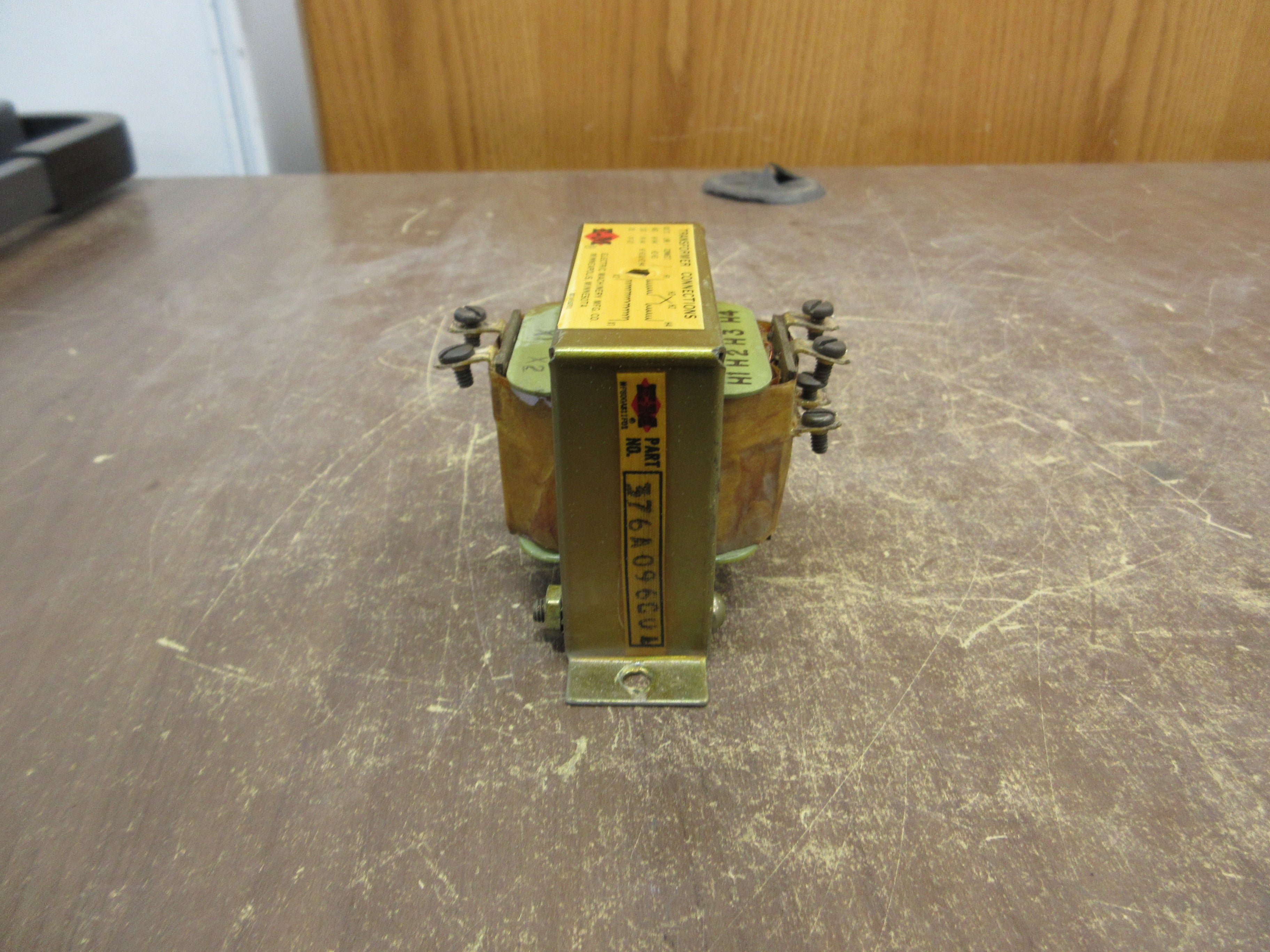 E-M Transformer 801A550F01 Pri: 230/460V Sec: 115V Used