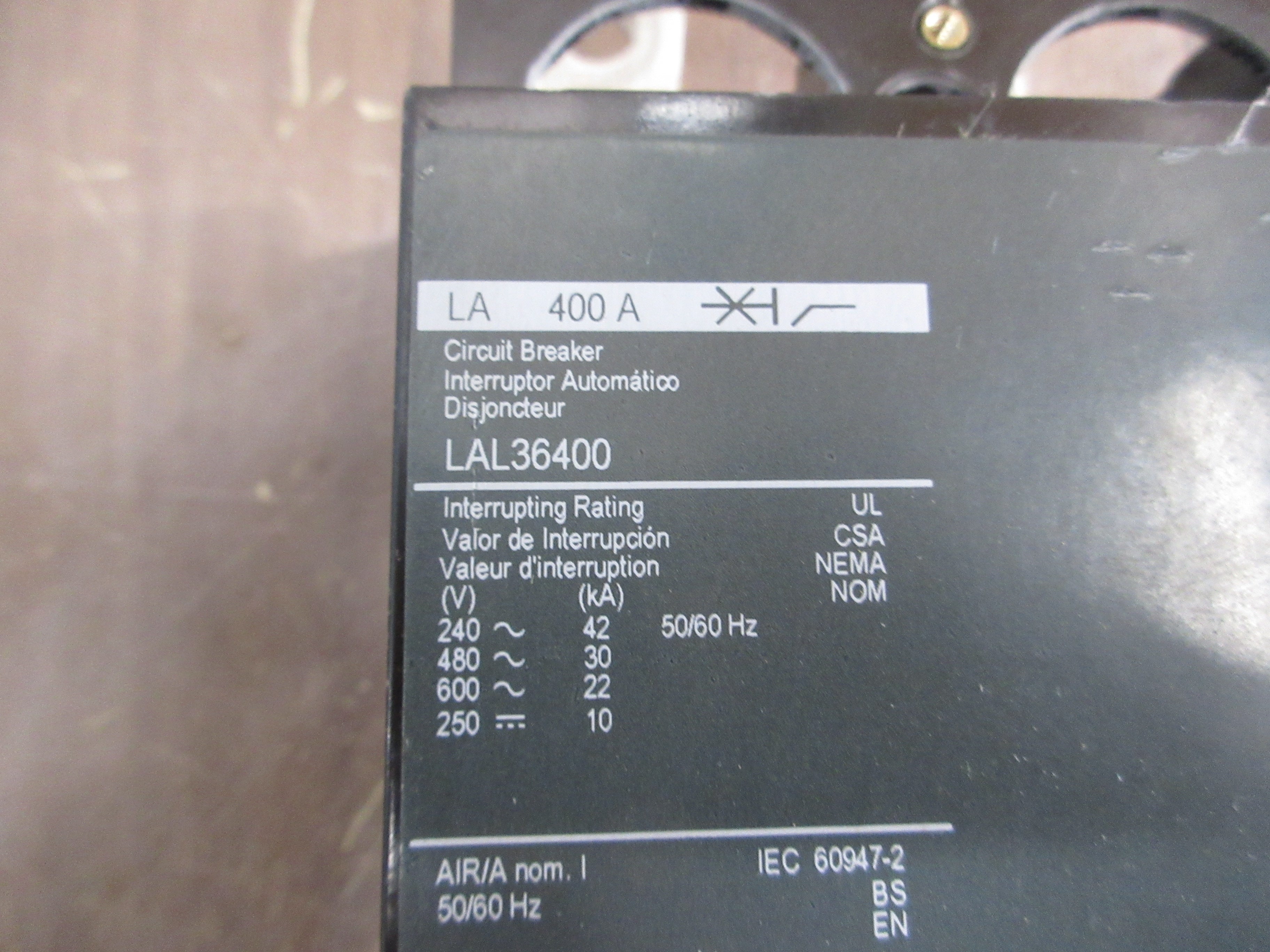 Square D Circuit Breaker LAL36400 400A 600V 3P Used