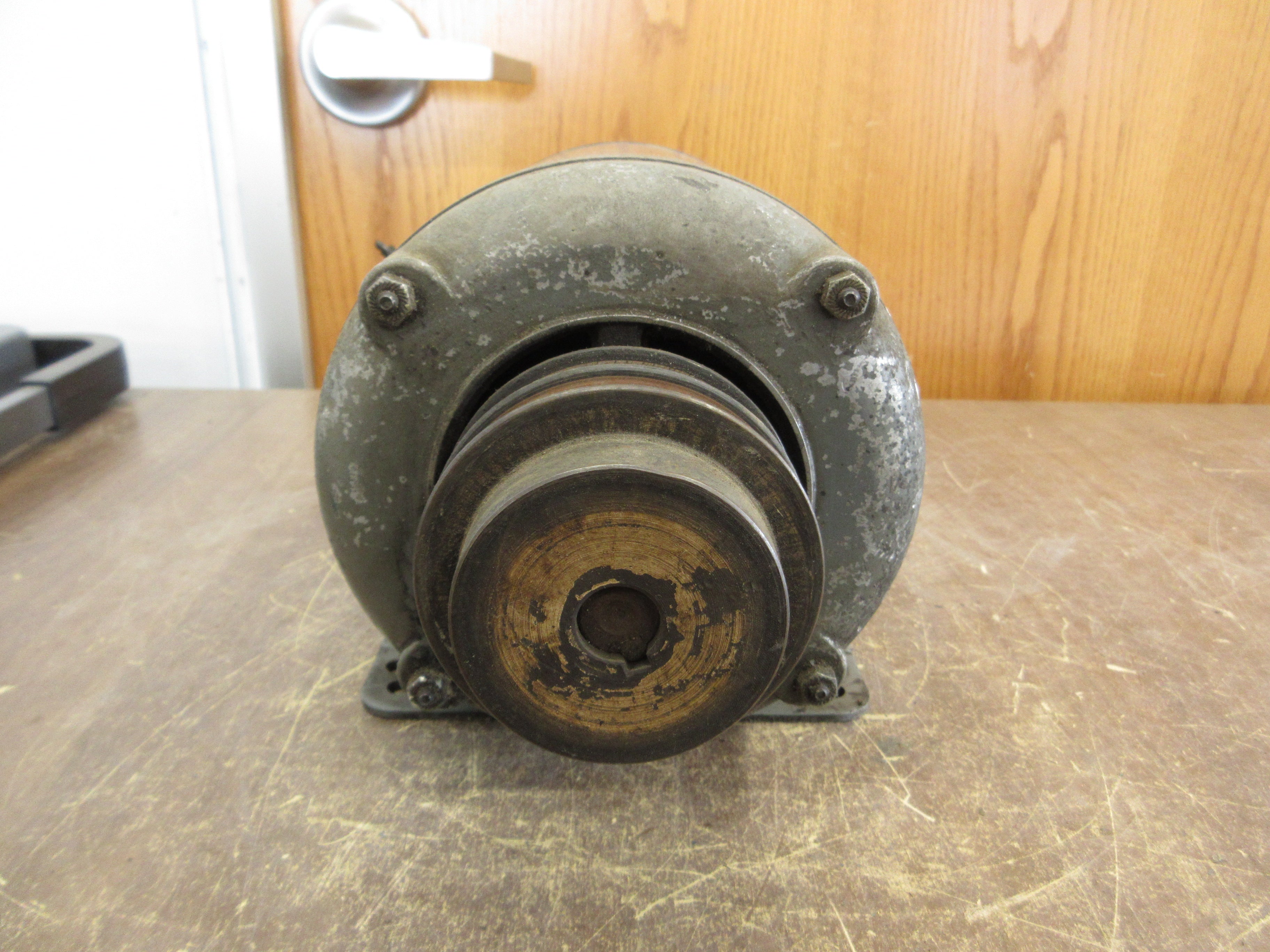 Dayton Motor 3N043G 1HP 1800RPM 230/460V 3.6/1.8A 3Ph 60Hz Used