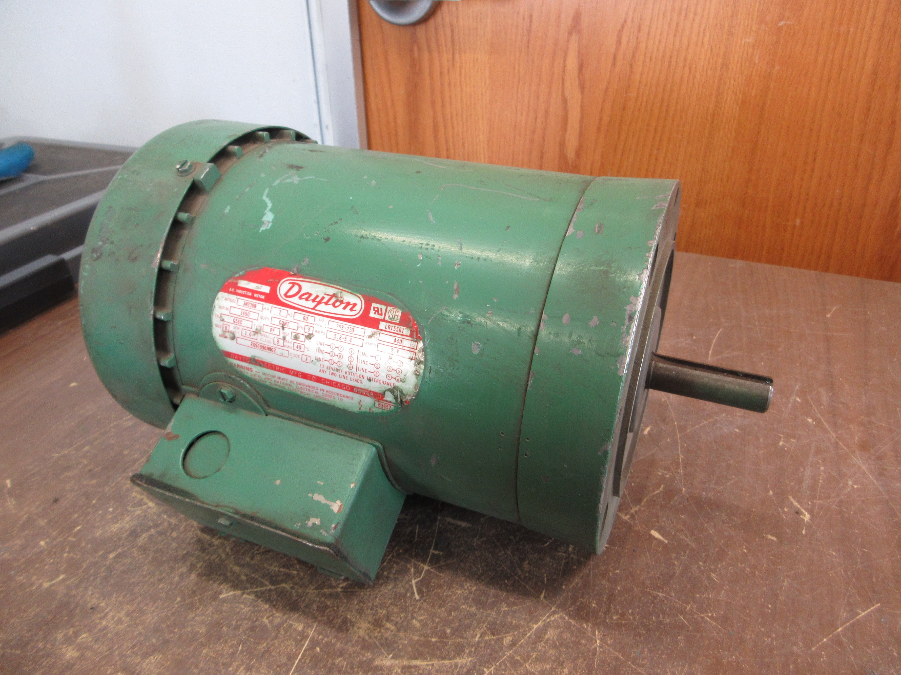 Dayton Induction Motor 3N238B 2HP 3600RPM 208-220/440V 5.8-5.4/2.7A 60Hz 3Ph