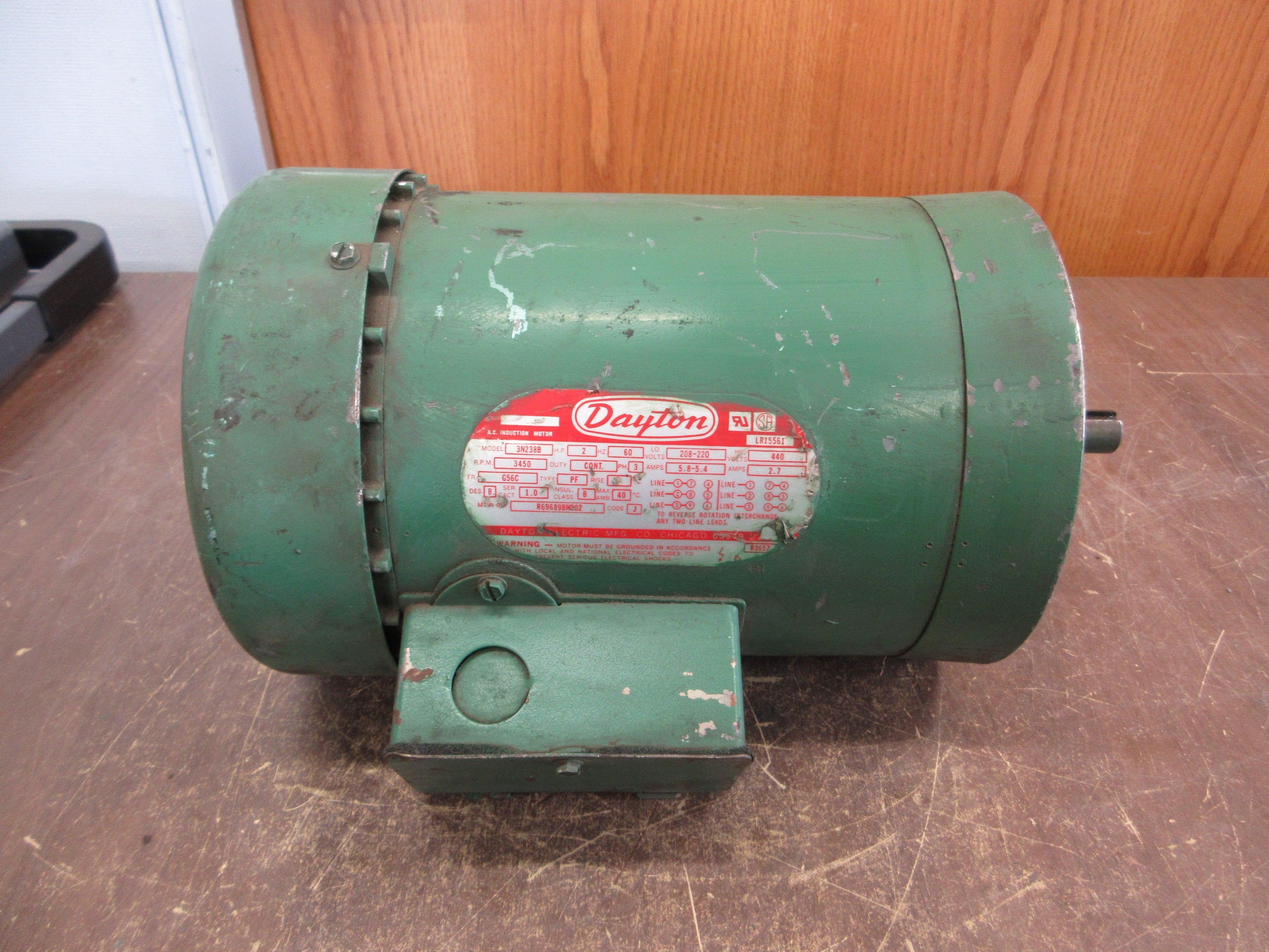 Dayton Induction Motor 3N238B 2HP 3600RPM 208-220/440V 5.8-5.4/2.7A 60Hz 3Ph
