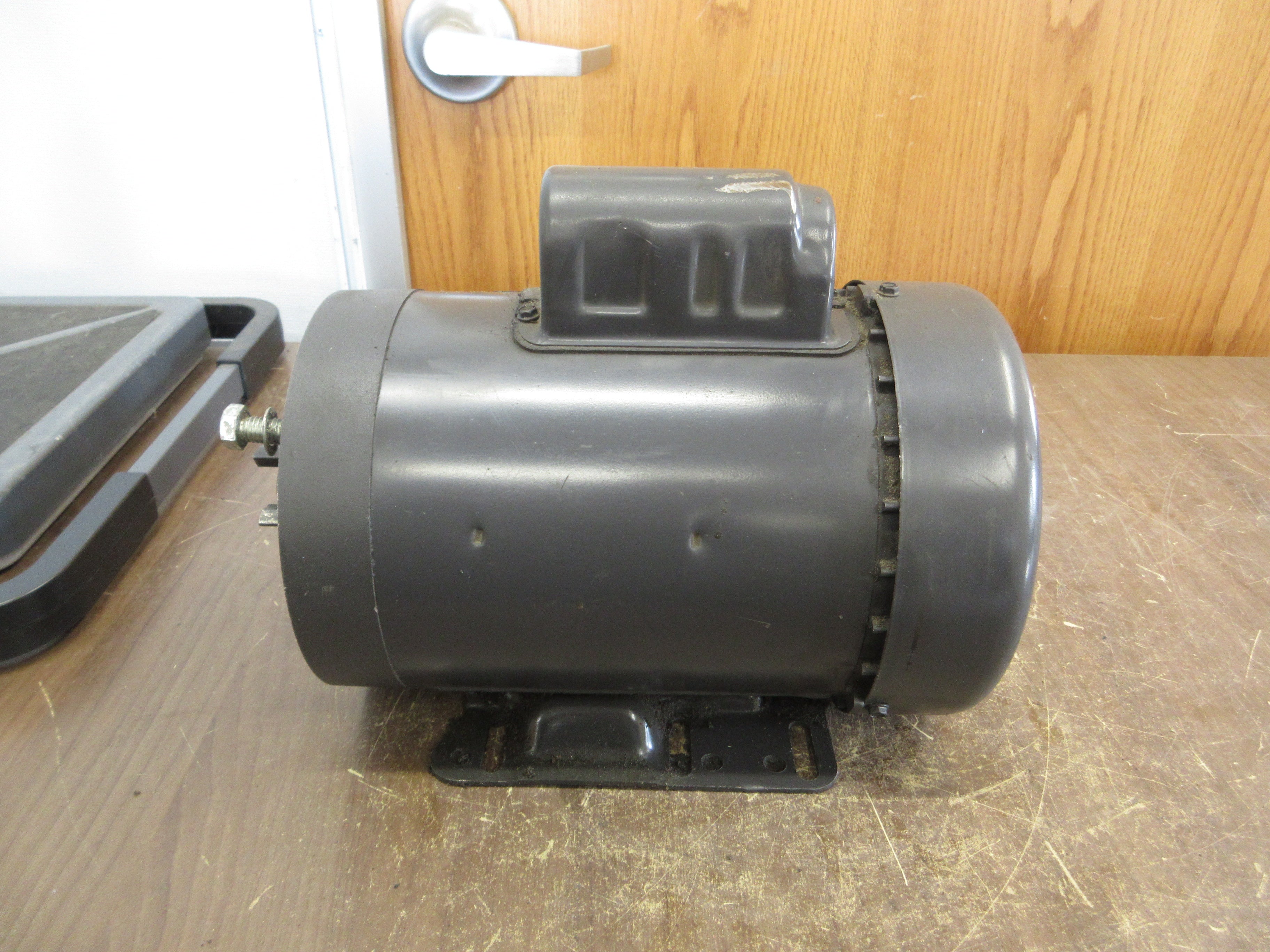 Dayton Motor 6K045J 1HP 1800RPM 115/230V 14/7A 1Ph 60Hz Frame: 56HC Used