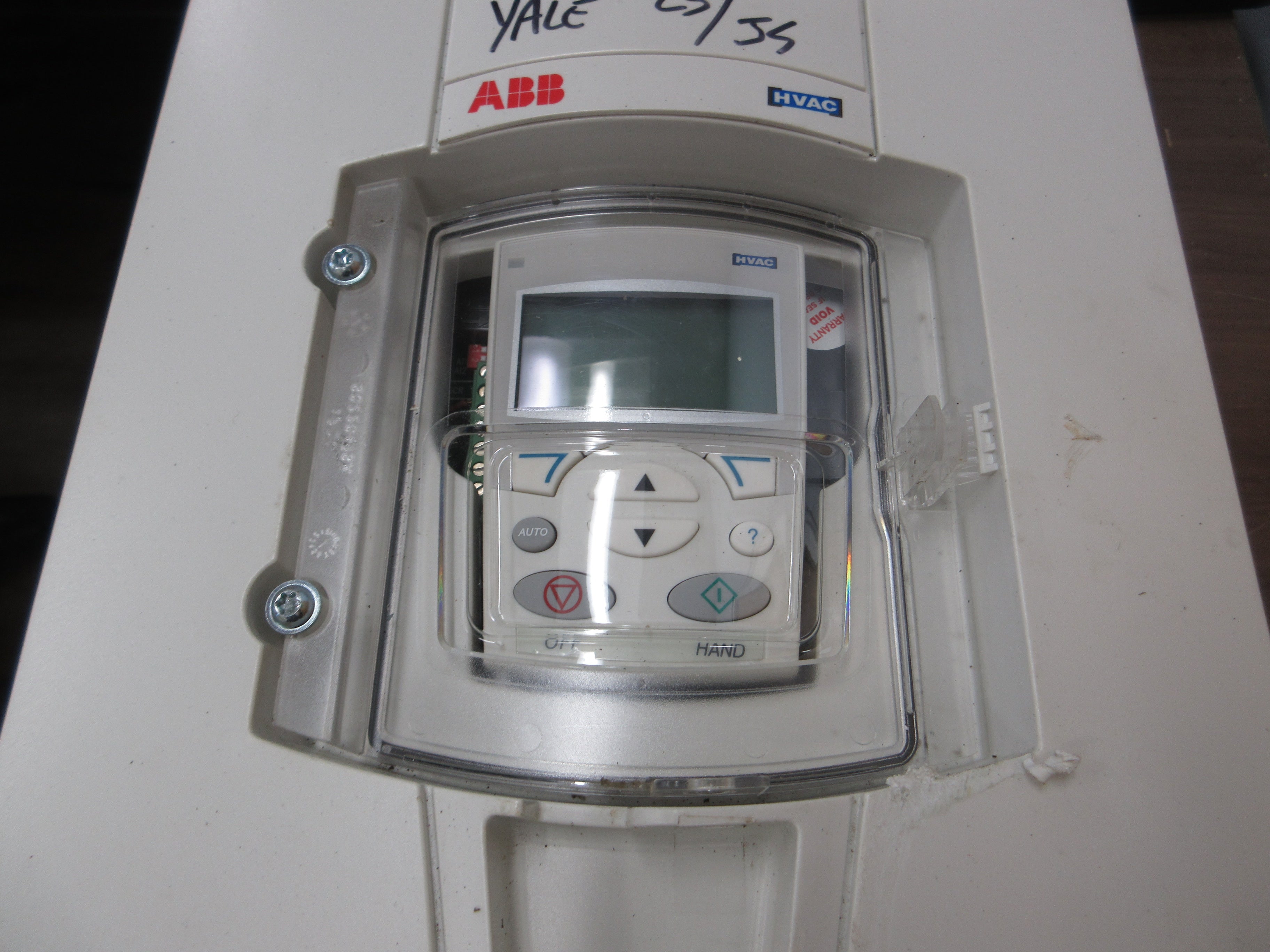 ABB ACH550 AC Drive ACH550-UH-038A-4+B055 25HP 3Ph Type 12 Enclosure w/ Keypad