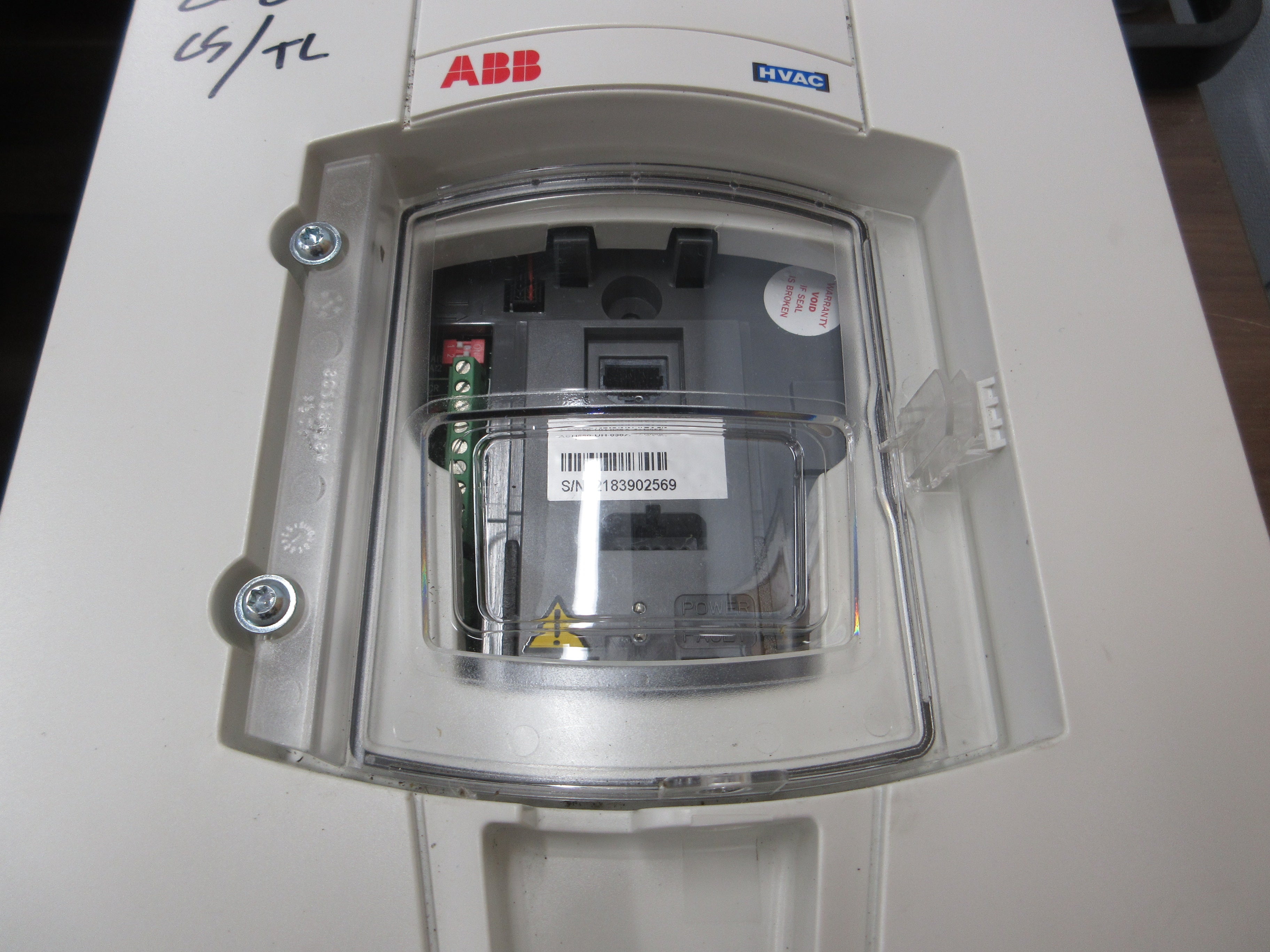 ABB ACH550 AC Drive ACH550-UH-038A-4+B055 25HP 3Ph Type 12 Enclosure *No Keypad*