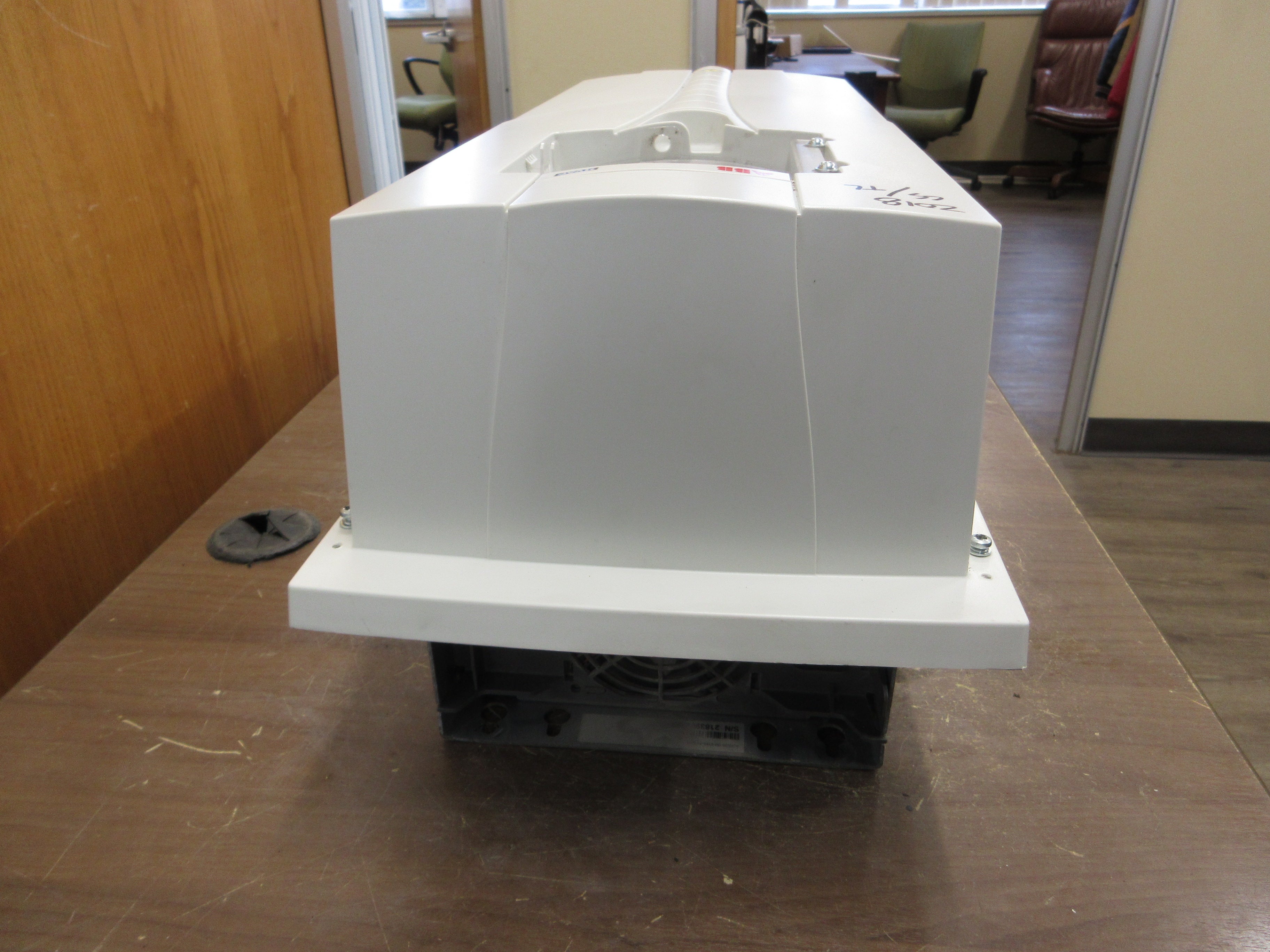 ABB ACH550 AC Drive ACH550-UH-038A-4+B055 25HP 3Ph Type 12 Enclosure *No Keypad*