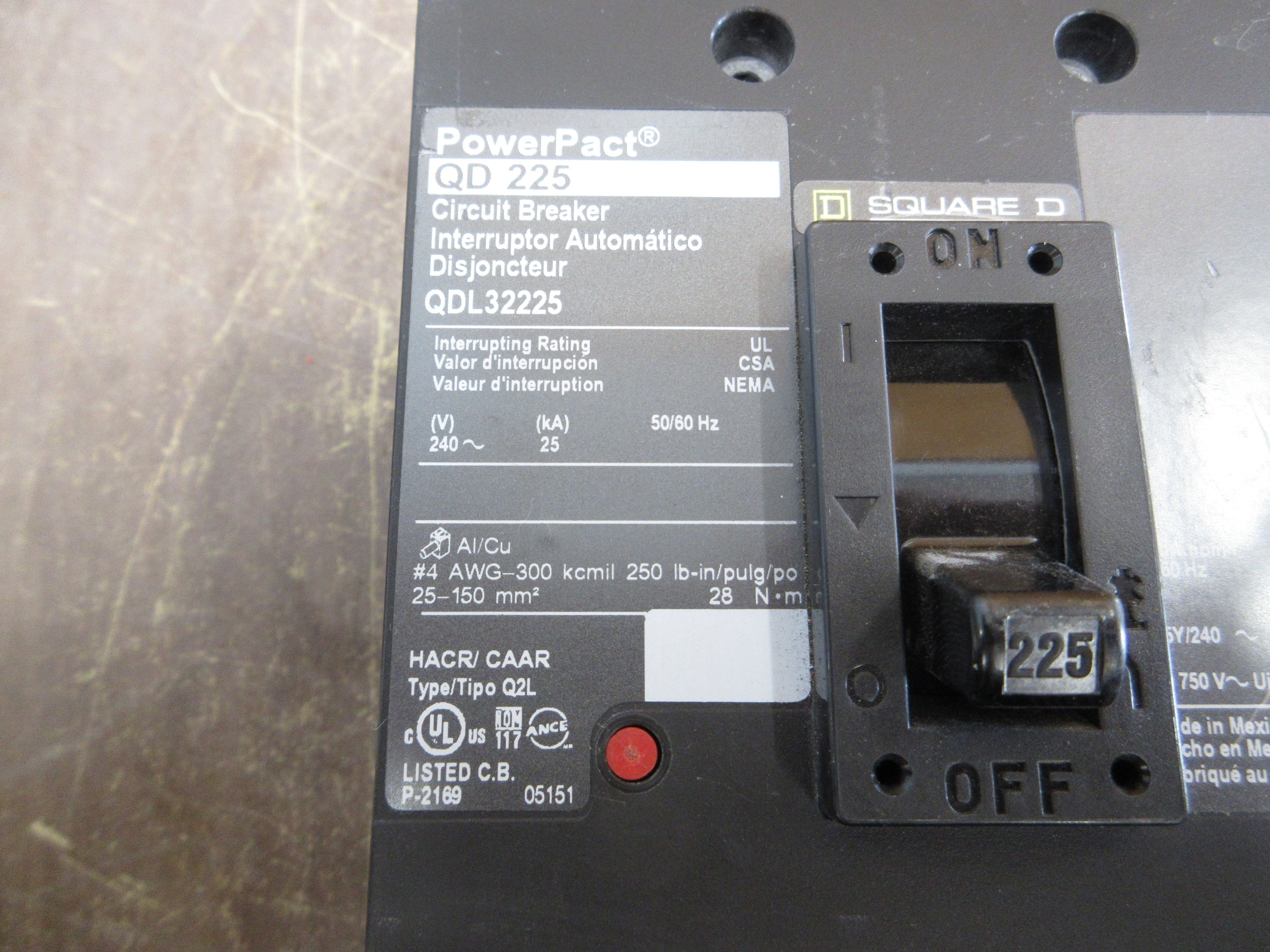 Square D PowerPact QD 225 Circuit Breaker QDF32225TS 225A 240V 3P Used