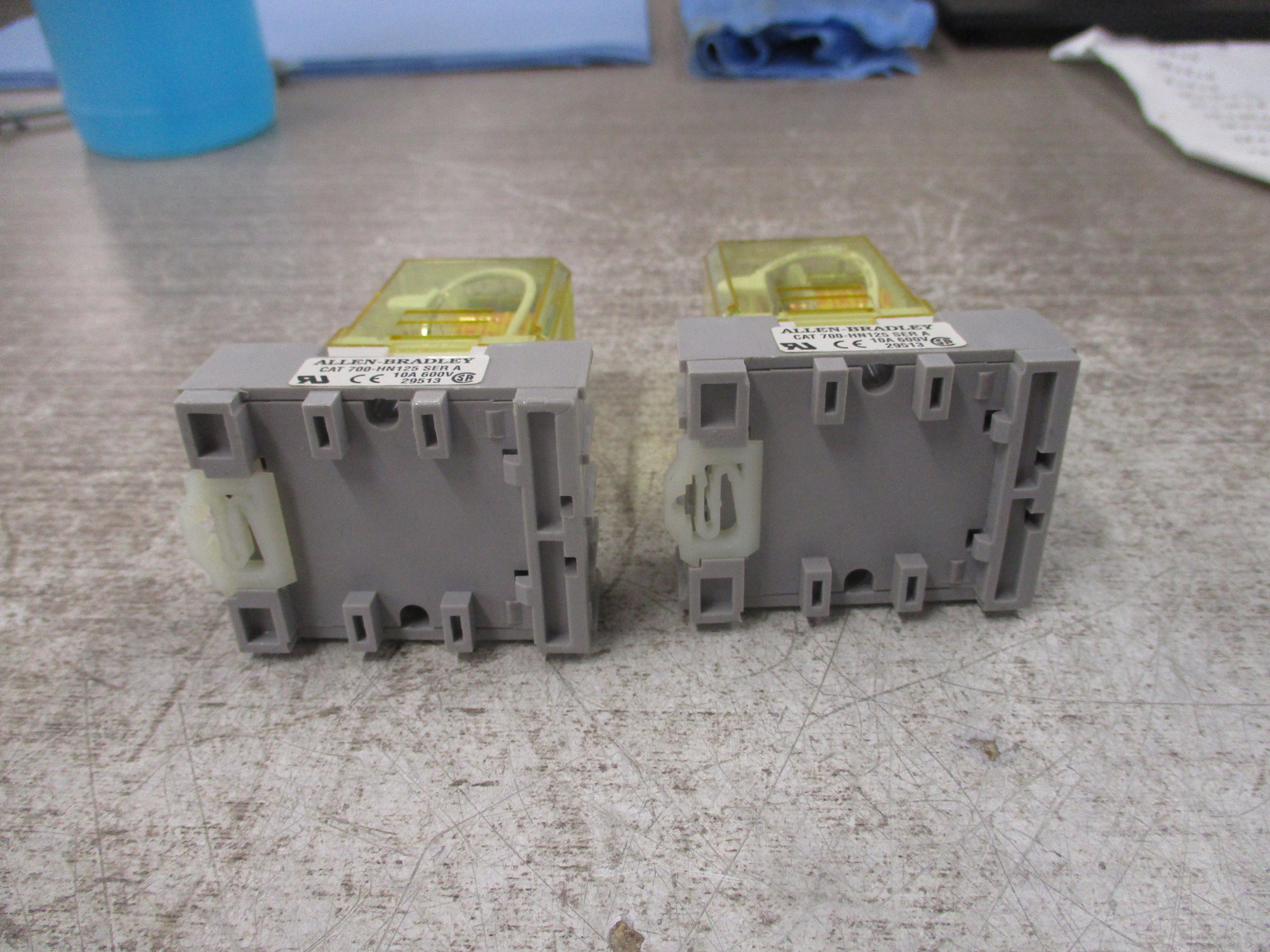 Idec Relay PR2P-U 120VAC W/Base *Lot of 2* Used