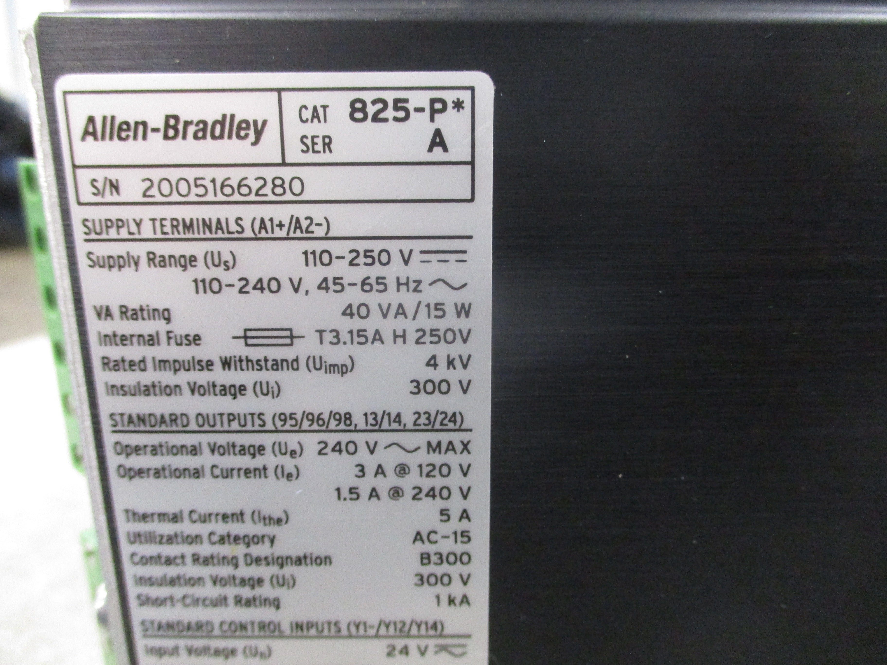 Allen-Bradley Modular Protection System 825-P* Ser. A 110-250VDC 110-240VAC Used