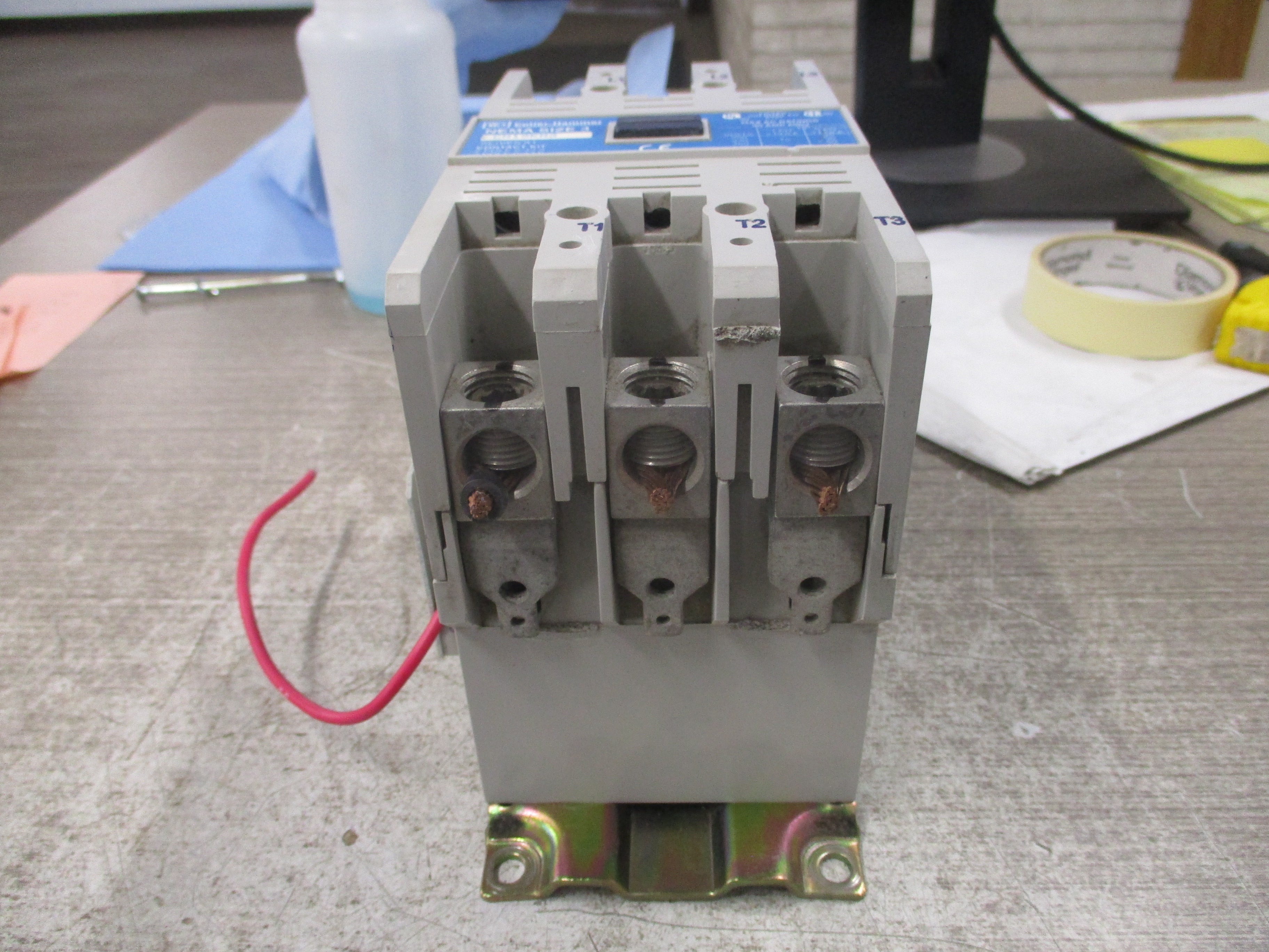 Cutler-Hammer Size 3 Contactor CN15KN3 Ser. A1 120V Coil 90A 600V (1) Aux Contact Used