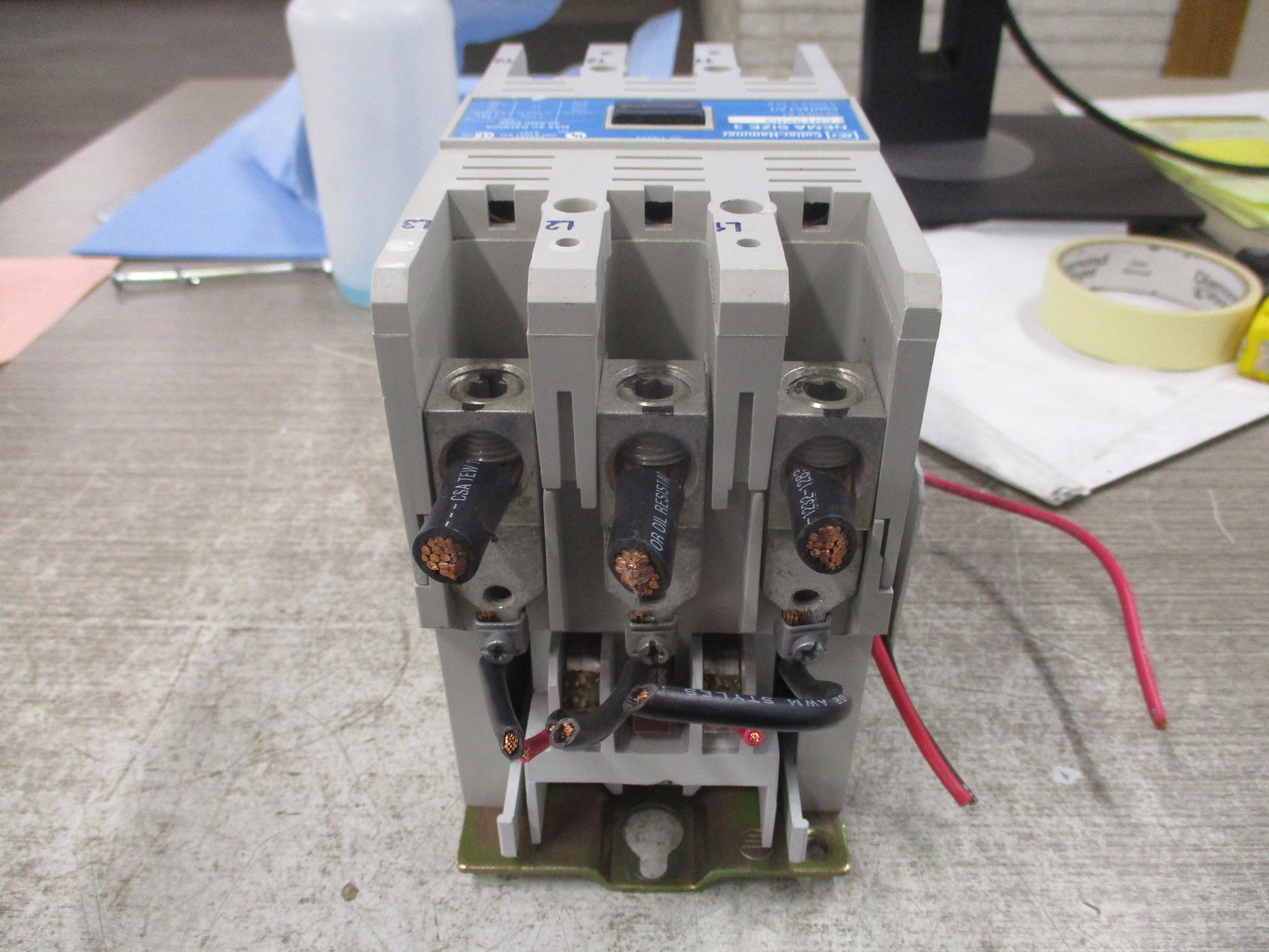 Cutler-Hammer Size 3 Contactor CN15KN3 Ser. A1 120V Coil 90A 600V (1) Aux Contact Used