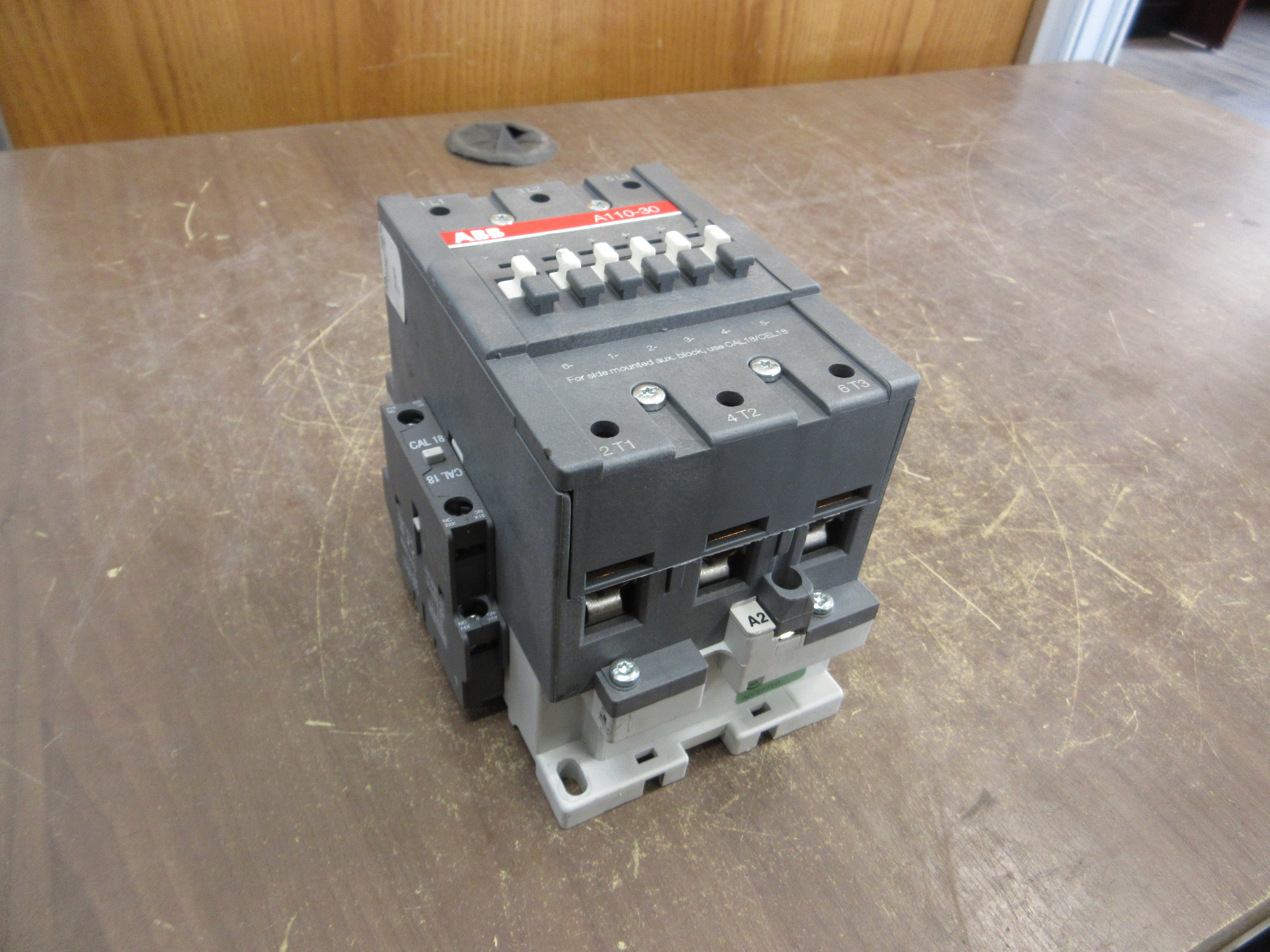 ABB Contactor A110-30 110-120V Coil 140A (1) Aux Contact Used