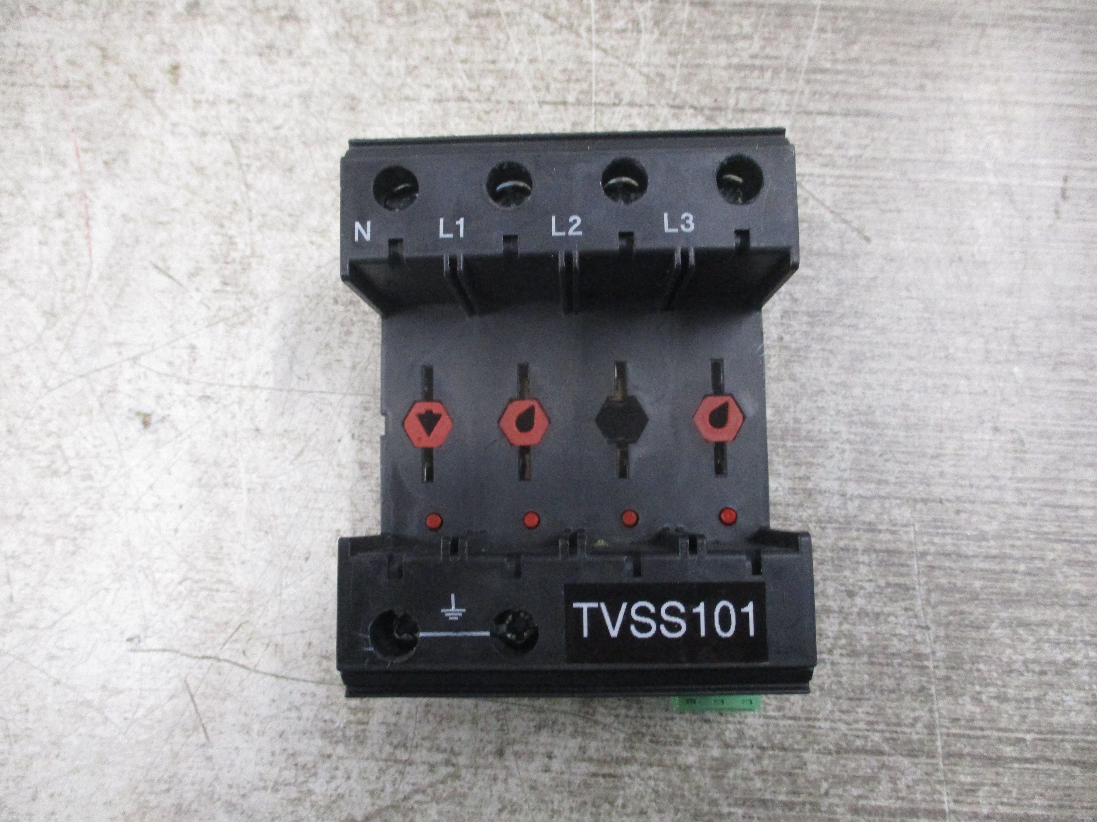 Phoenix Contact Surge Arrester Base VAL-MS 320/3+1/FM-UD