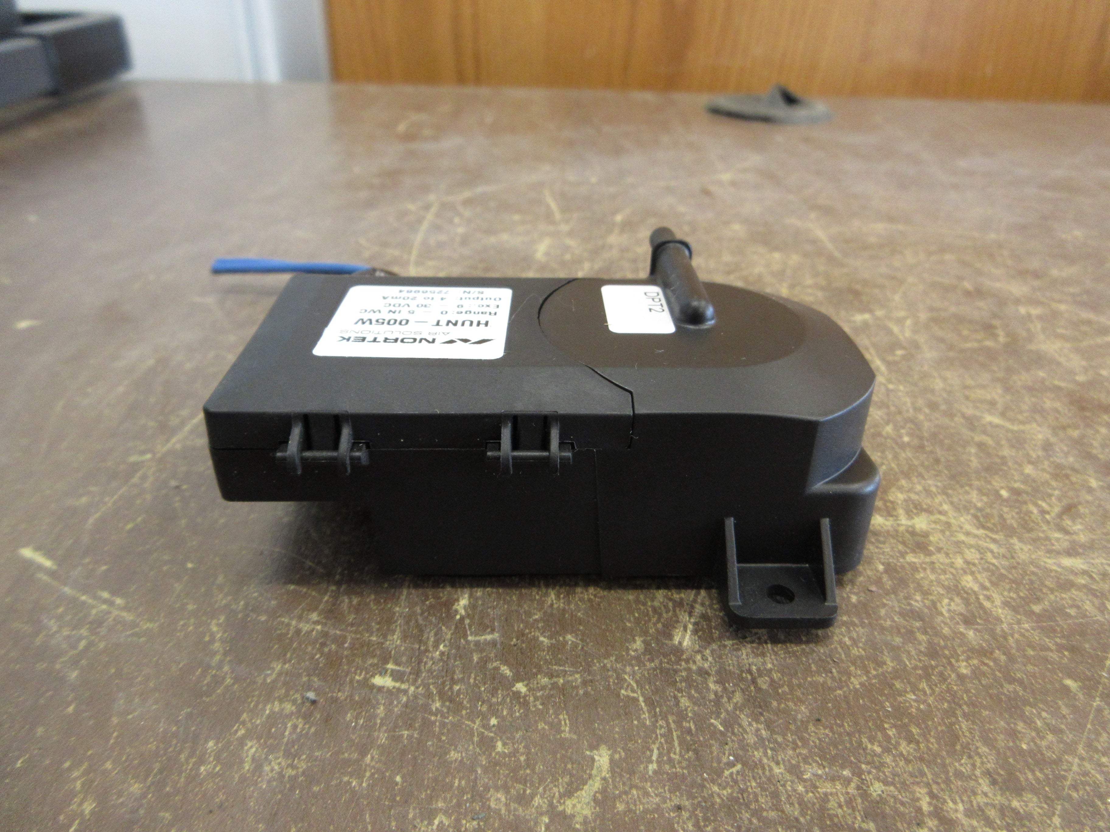 Nortek Pressure Transducer HUNT-005W 9-30VDC Range: 0-5 in WC Output: 4-20mA
