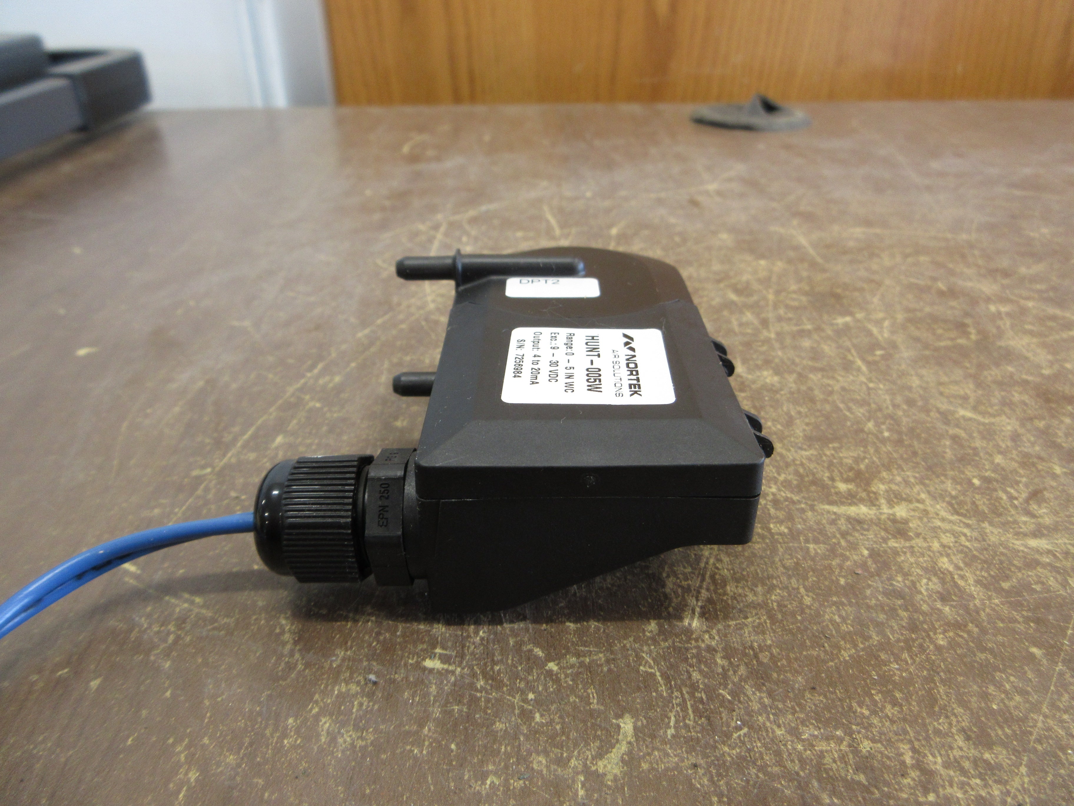 Nortek Pressure Transducer HUNT-005W 9-30VDC Range: 0-5 in WC Output: 4-20mA