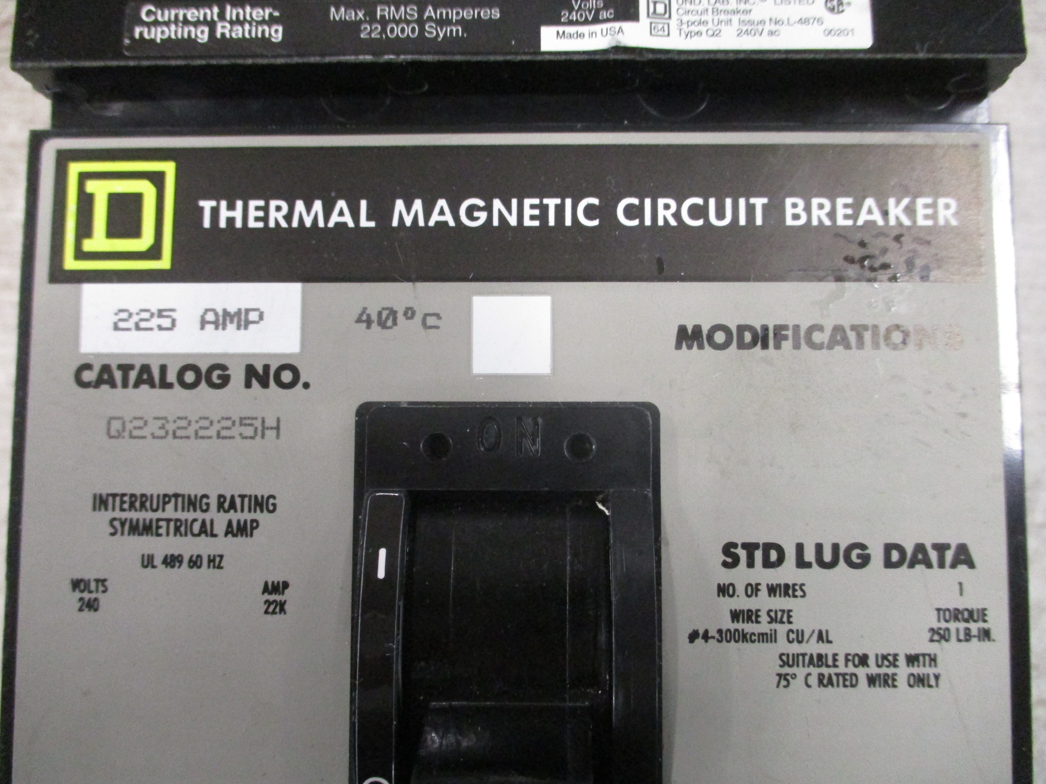 Square D I-Line Circuit Breaker Q232225H 225A 240V 22KA 3P Used