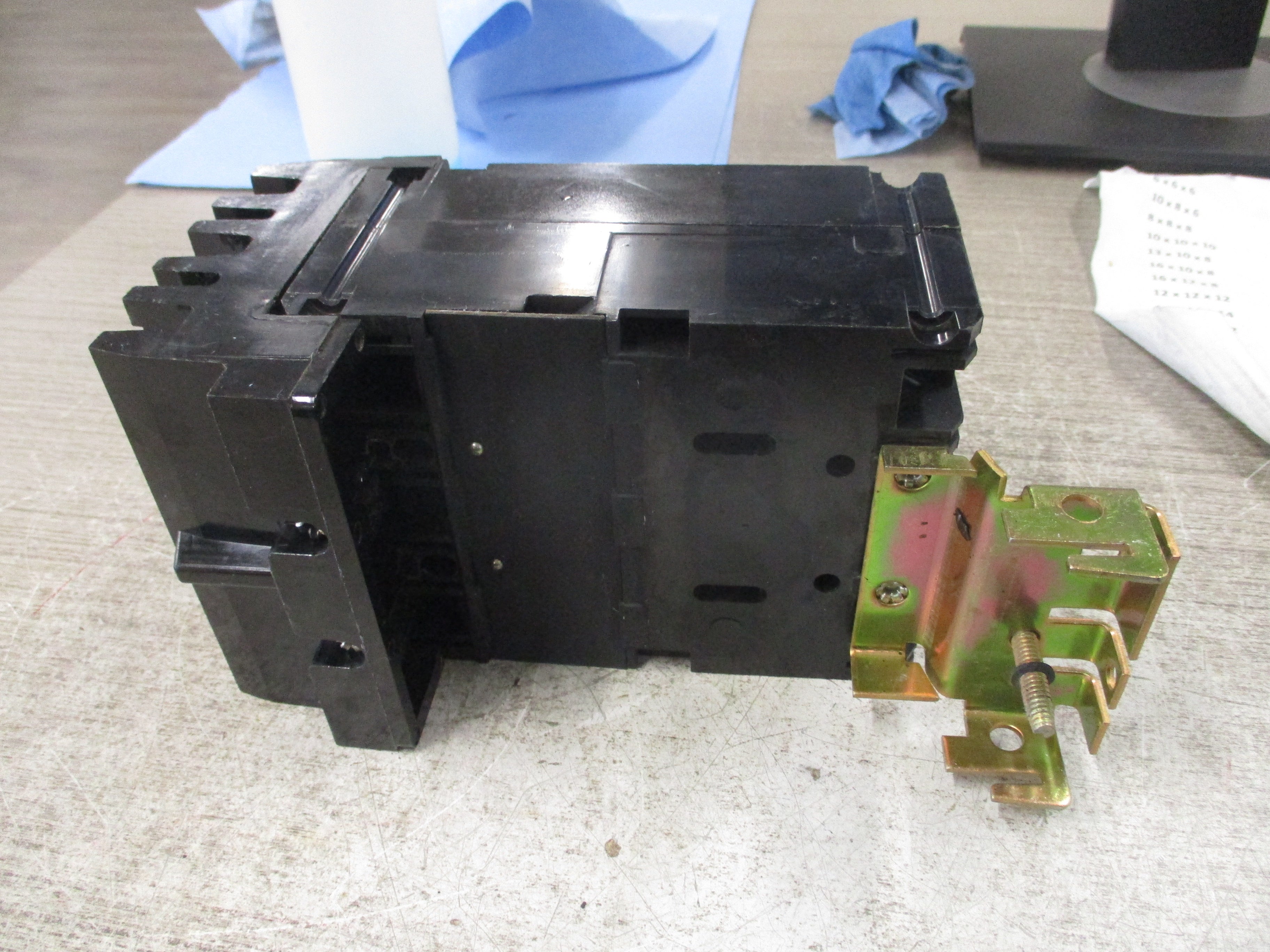 Square D I-Line Circuit Breaker FH36030 30A 600V 3P Used