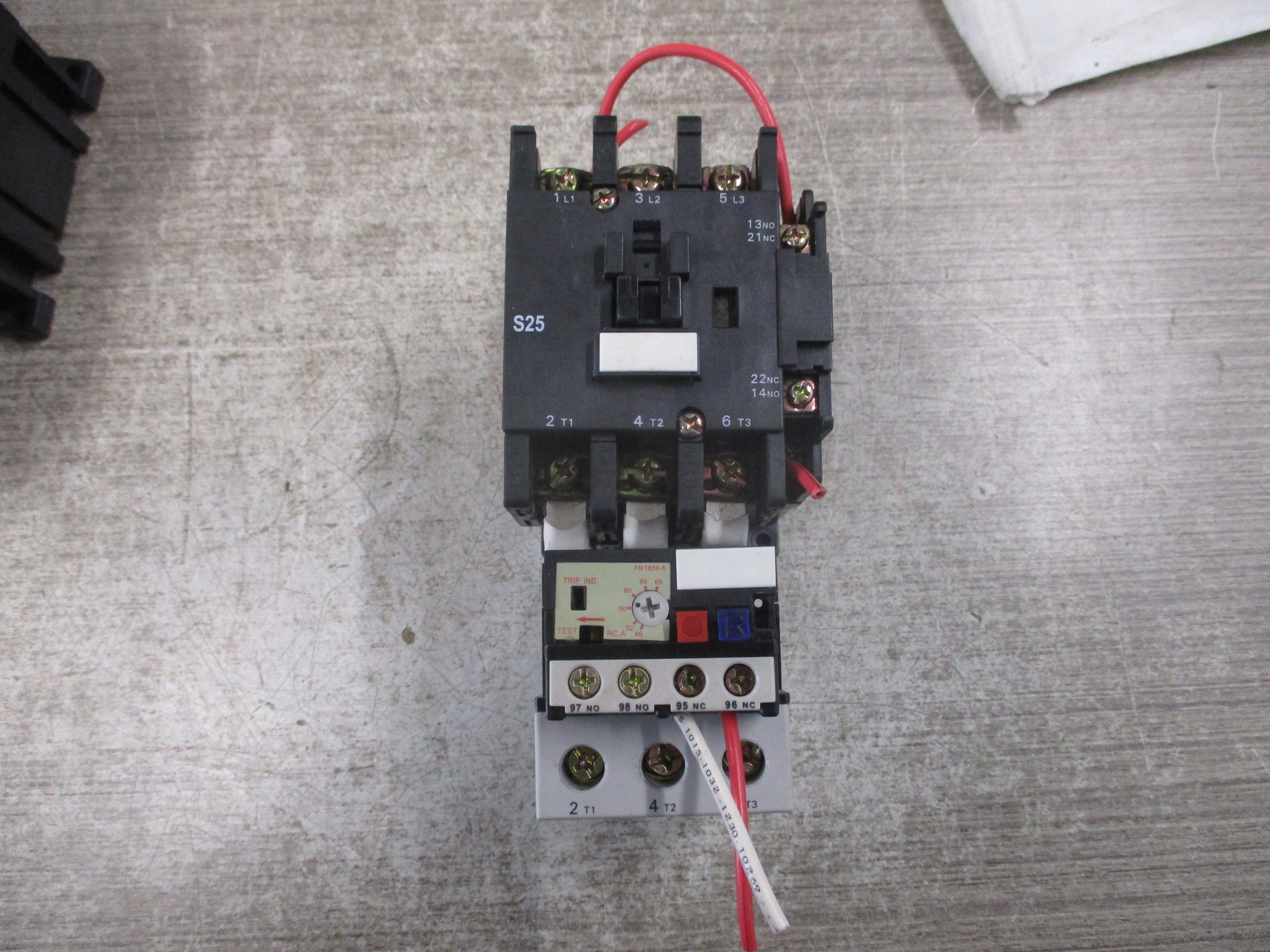 ACi Starter S25/130338 120V Coil Trip: 48-65A Used