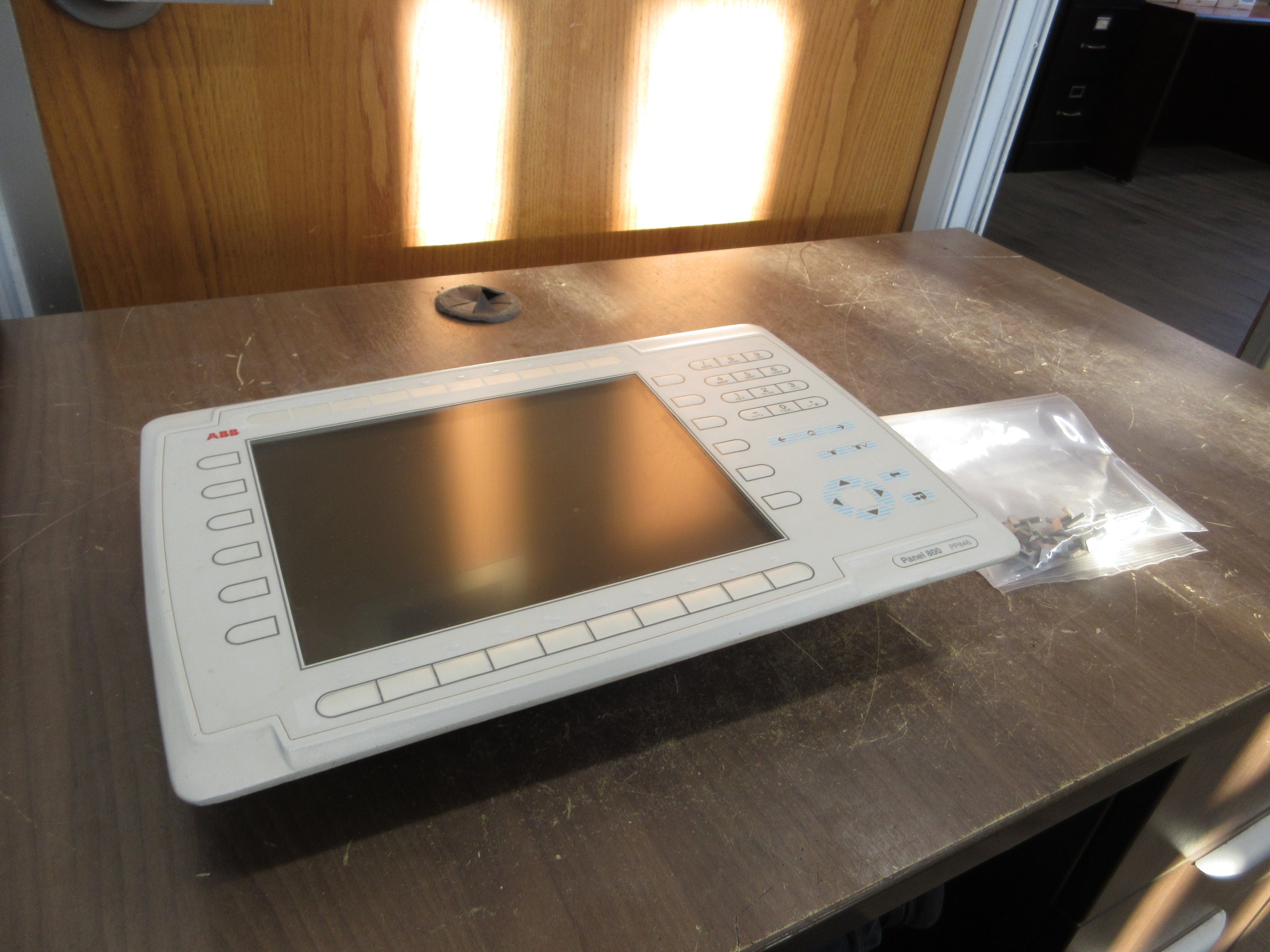 ABB PP846 Process Panel 3BSE042238R1 PR:A Used