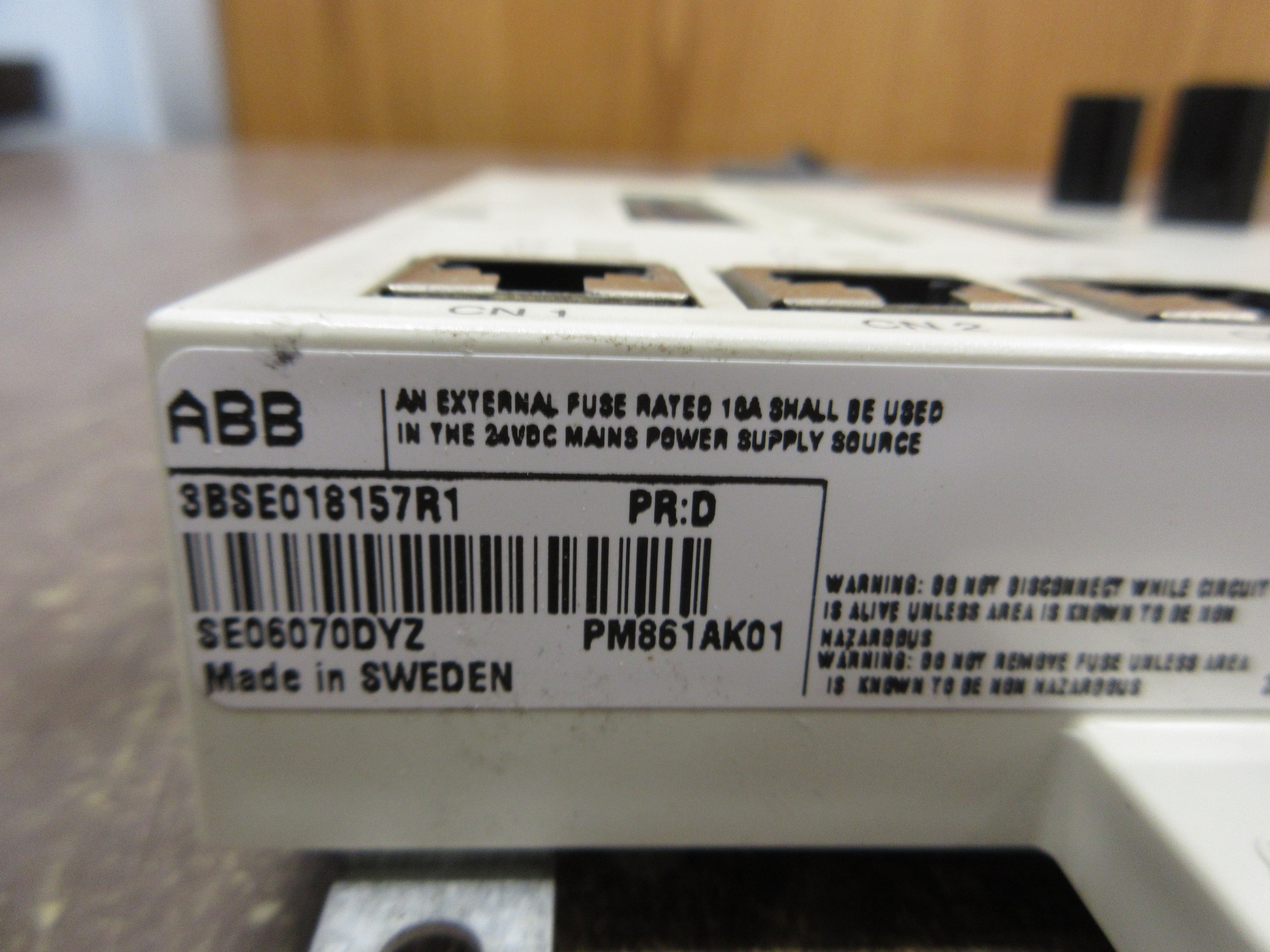 ABB PM861AK01 Baseplate 3BSE018157R1 PR:D Used