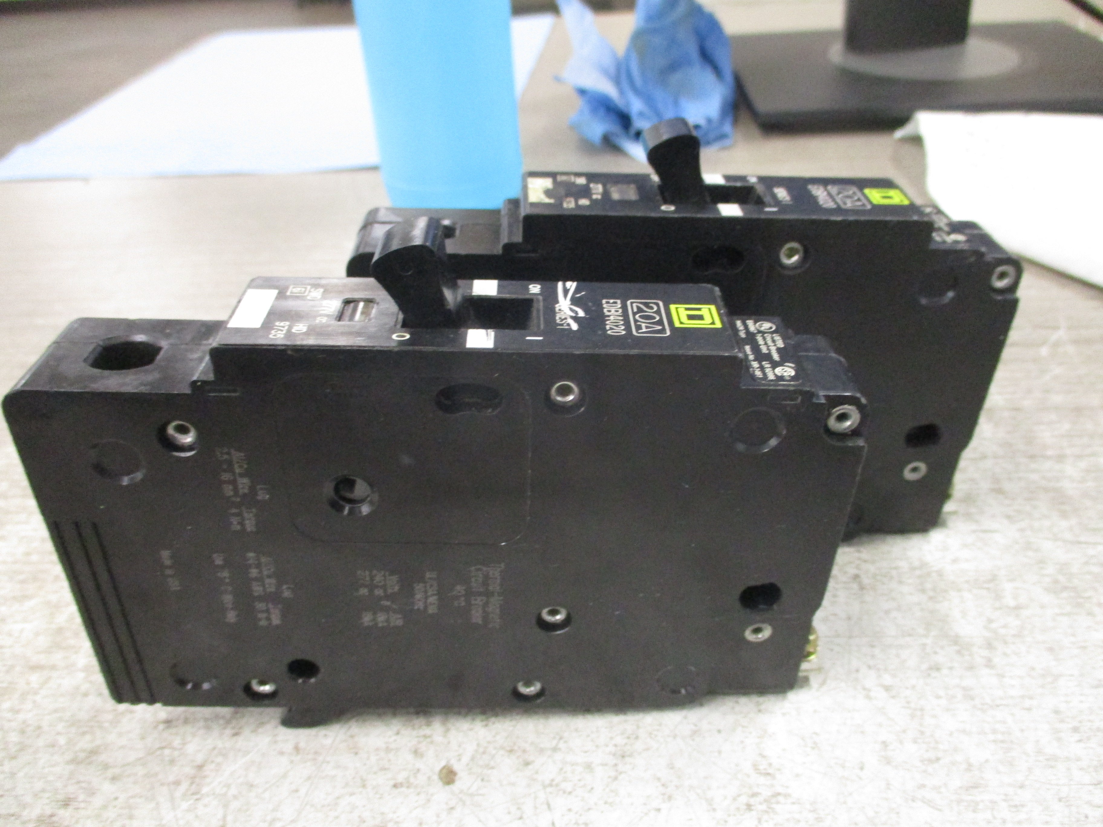 Square D Bolt-on Circuit Breaker EDB14020 Ser. 1 20A 277V 1P *Lot of 2* Used