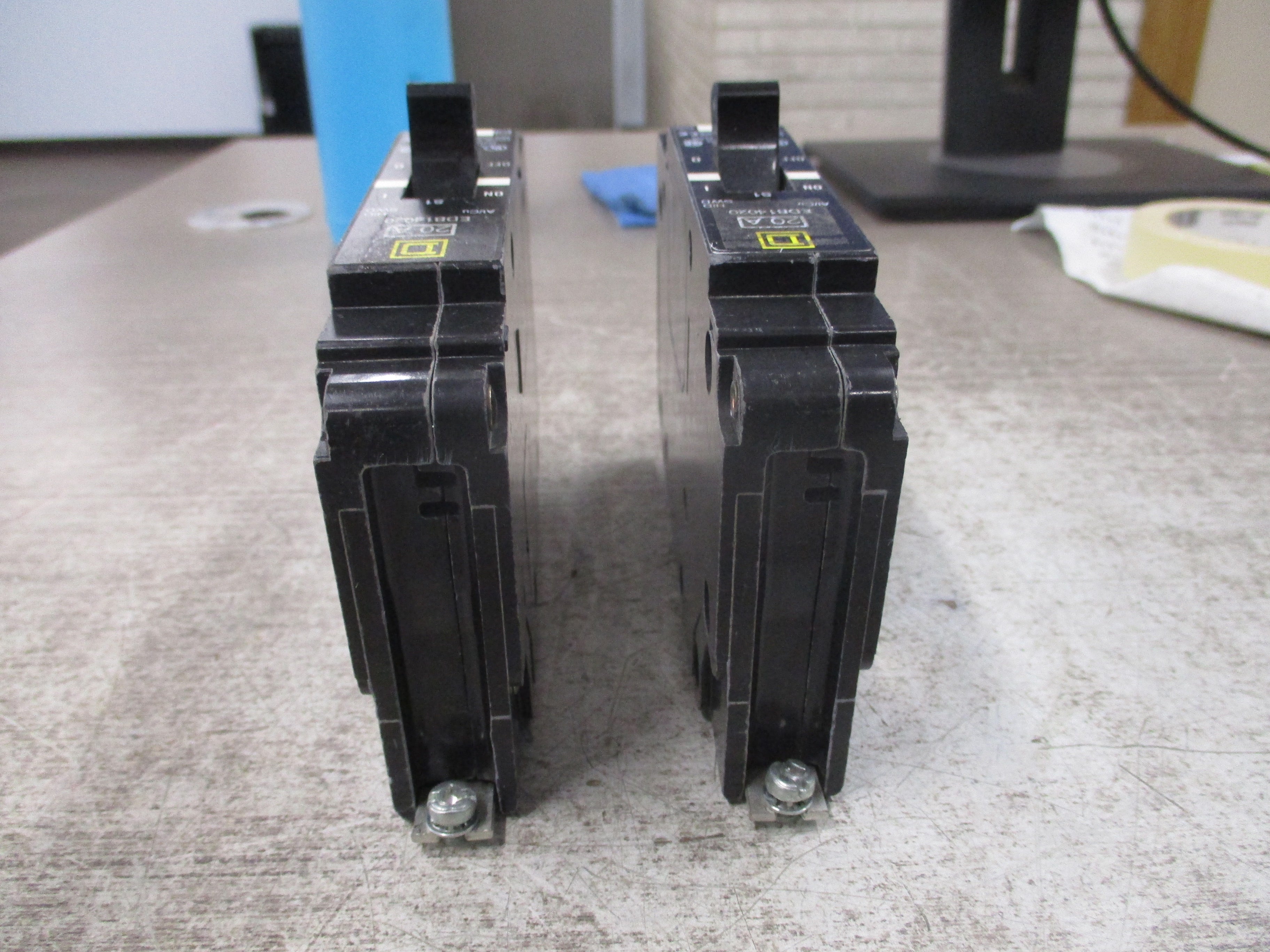 Square D Bolt-on Circuit Breaker EDB14020 Ser. 1 20A 277V 1P *Lot of 2* Used